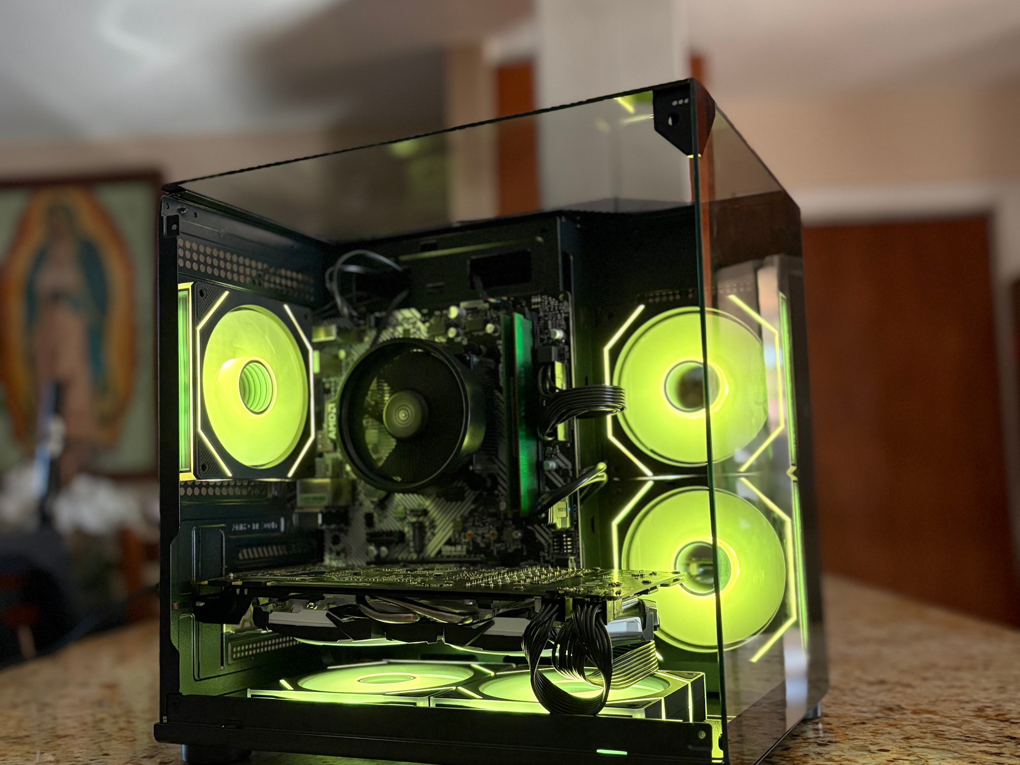 Black Budget Gaming PC | GTX 1080 8GB | RYZEN 5 3600 | 16GB RAM | 1TB SATA SSD | Wi-Fi + BT