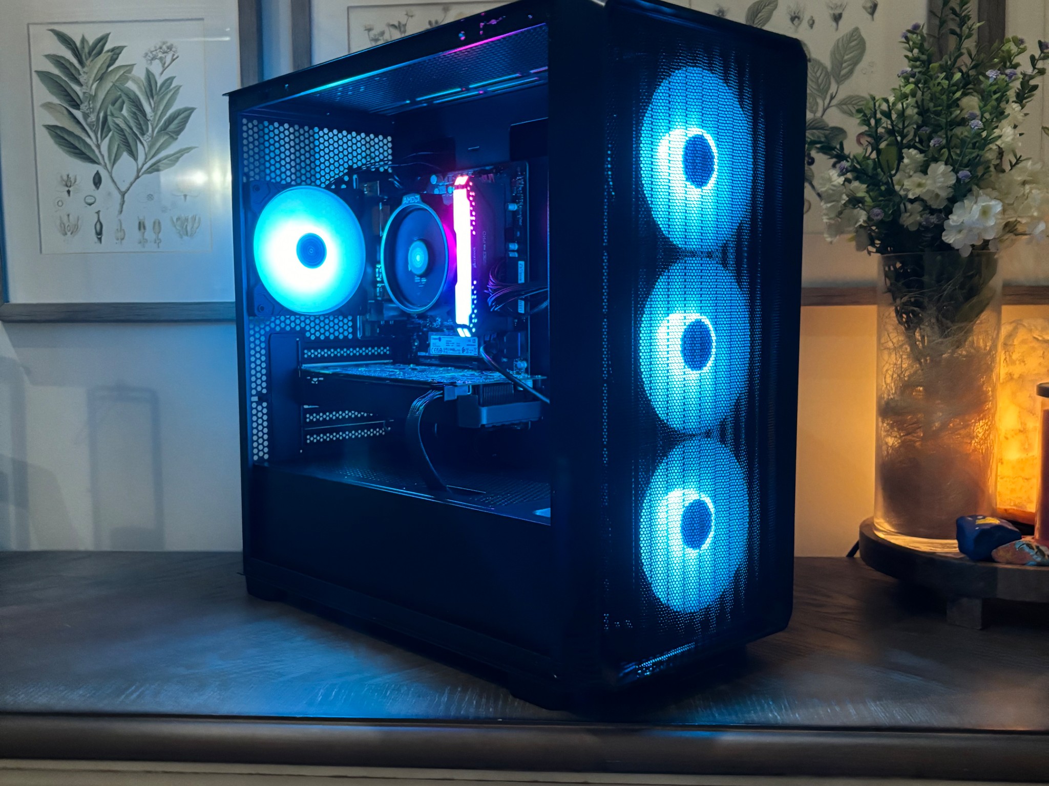 GTX 1080 | Ryzen 5500 | 16GB | 1TB NVMe