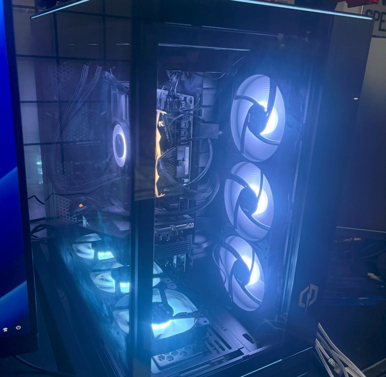 9070XT Pc