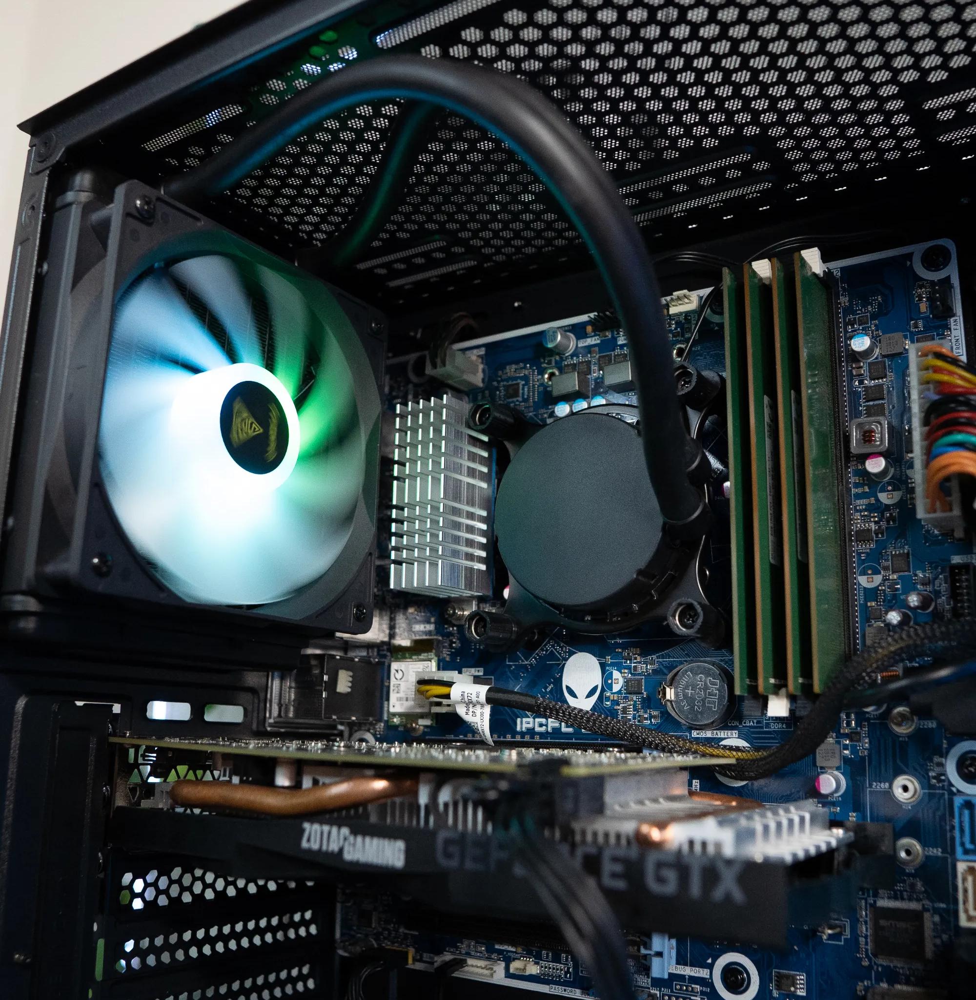 ⛈️⛈️ | ZOTAC GTX 1660 Super 6GB | INTEL i7 8700 | 32GB DDR4 RAM | 1.25TB | Arctic Chill