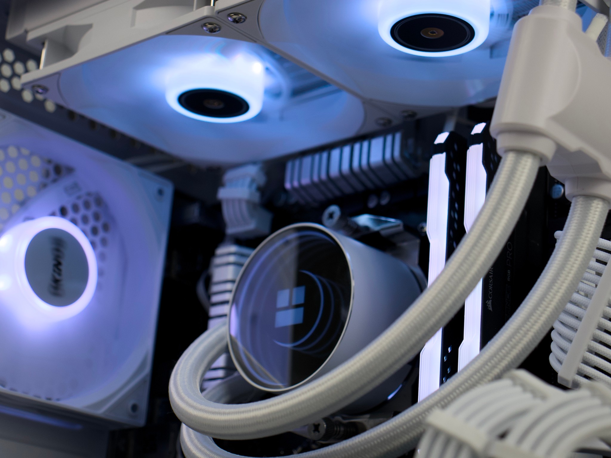 ❄️1440P Powerhouse❄️ - RTX 3080 TI, Ryzen 7 5700X, 32GB RGB RAM, 1TB NVMe - Whiteout/WiFi/ARGB