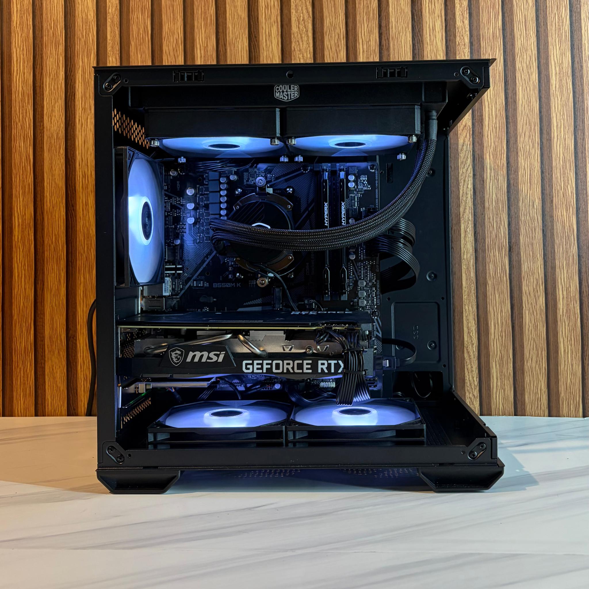 RTX 3070 | RYZEN 5 5600 | 16GB DDR4 | 500GB SSD | 750W | 240MM AIO