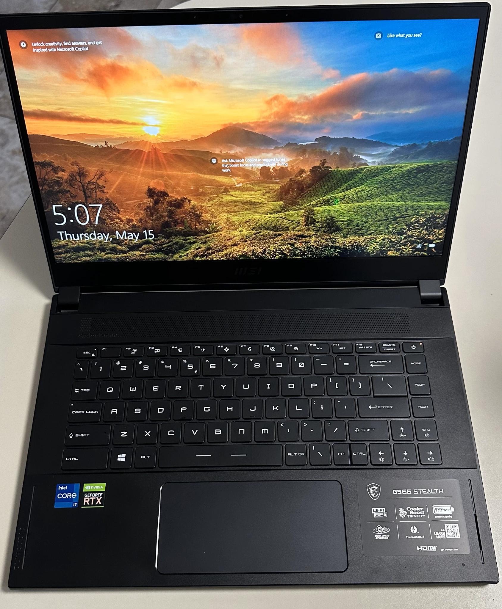 MSI GS66 Stealth 11UH-235