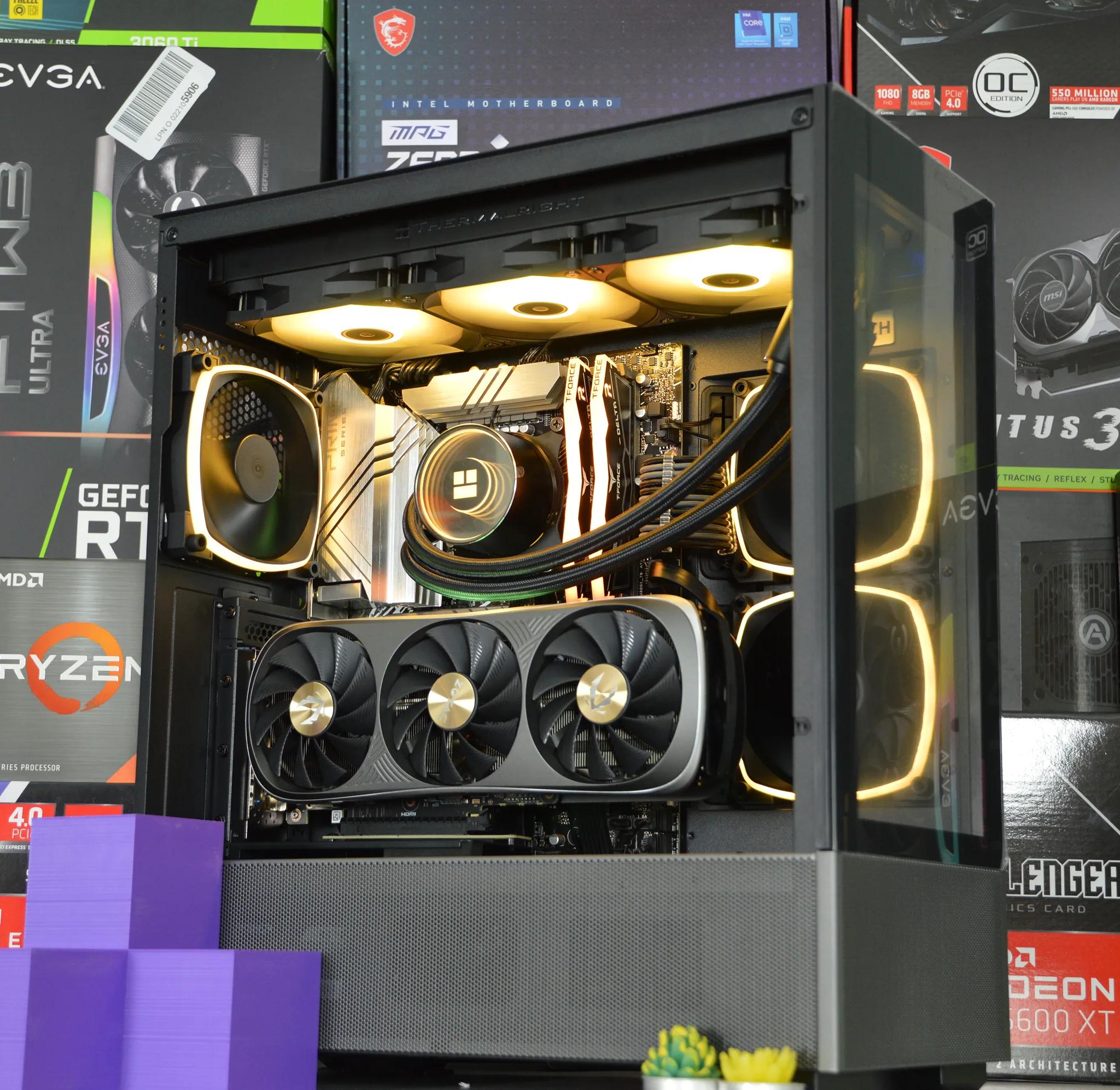 🏆👑| RTX 4070Ti 12GB| INTEL i9-13900K | 32 GB DDR5 RAM | 2TB NVME SSD | Golden Bling |