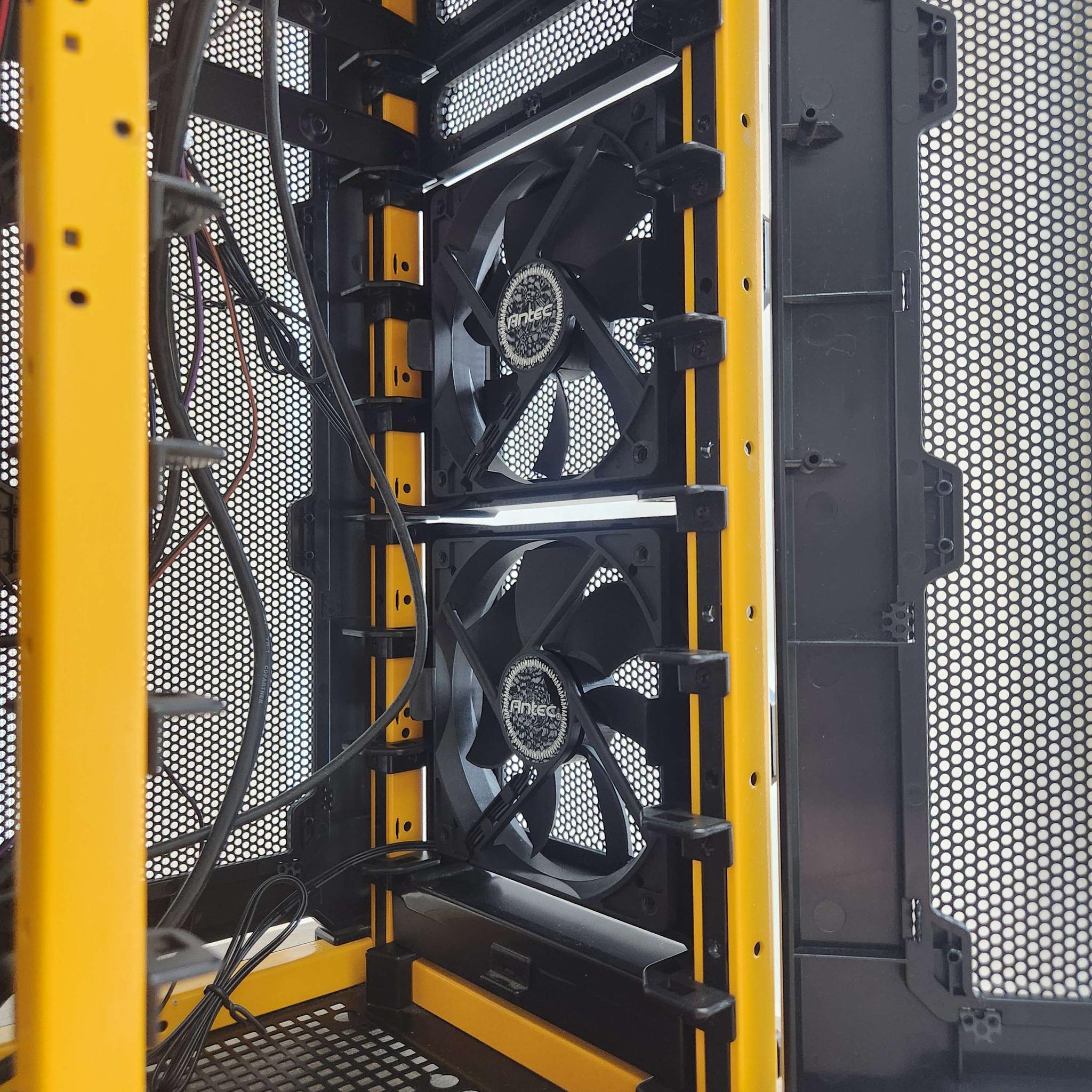Antec Lanboy Air ATX Mid-Tower PC Case