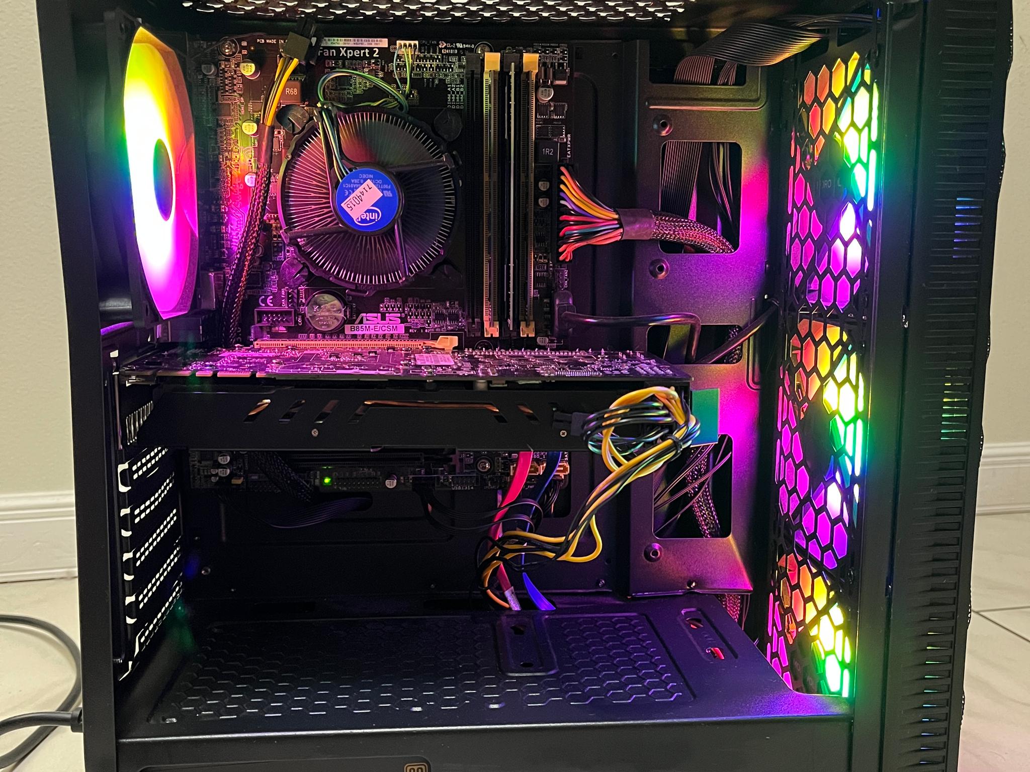 Budget Gaming PC-Intel i7-4790,NVIDIA GTX 770, 16GB RAM, 620GB Storage, w/ Wi-Fi & BT*Defective Case
