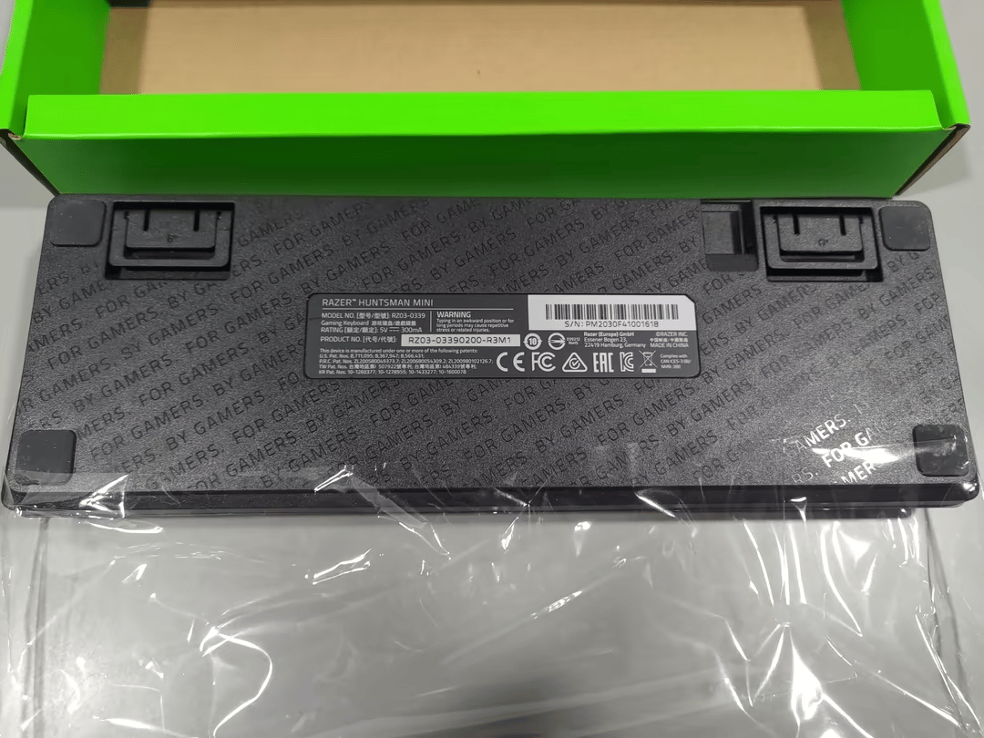 Razer MINI BUNDLE (Huntsman & Deathadder)