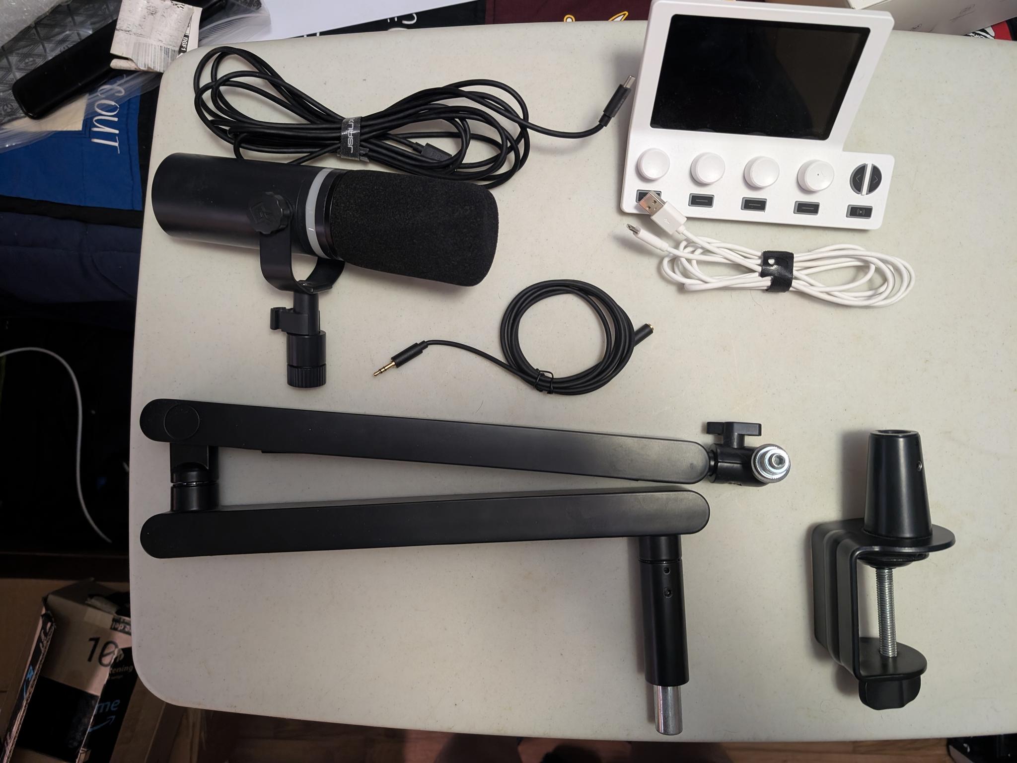 BEACN Mic, Mix Create, Mic Stand (Used bundle)