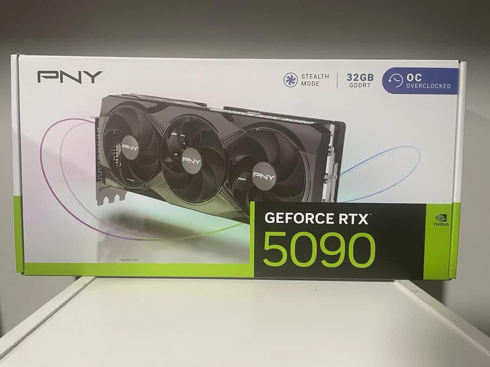 RTX 5090 - 9950X3D GAMING SYSTEM!!!