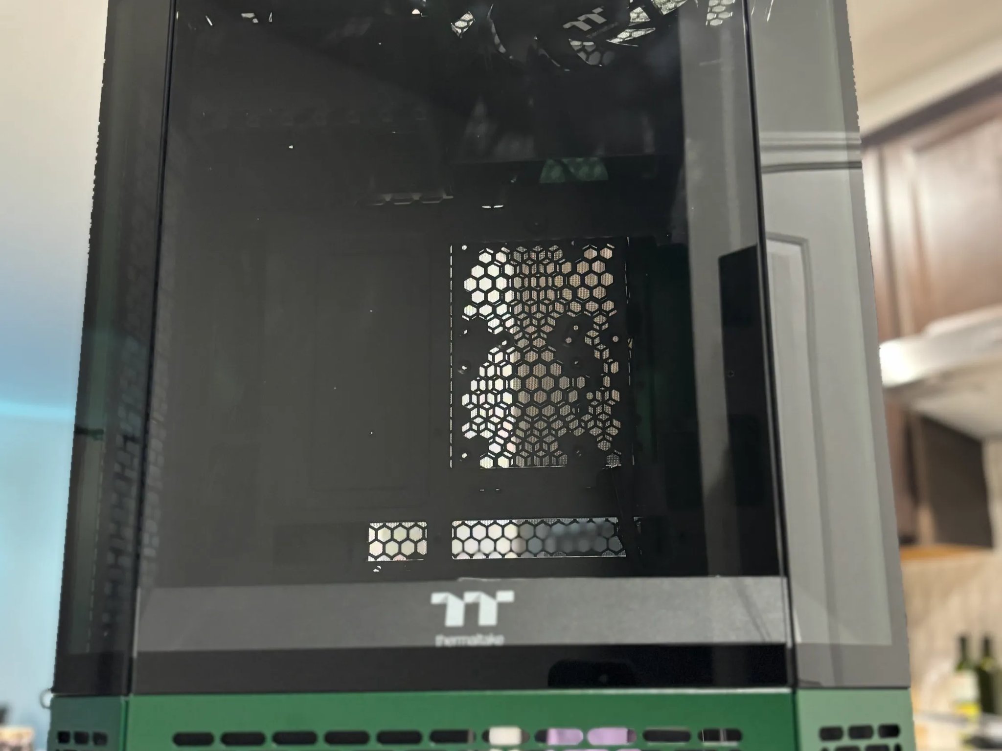 Thermaltake Tower 600