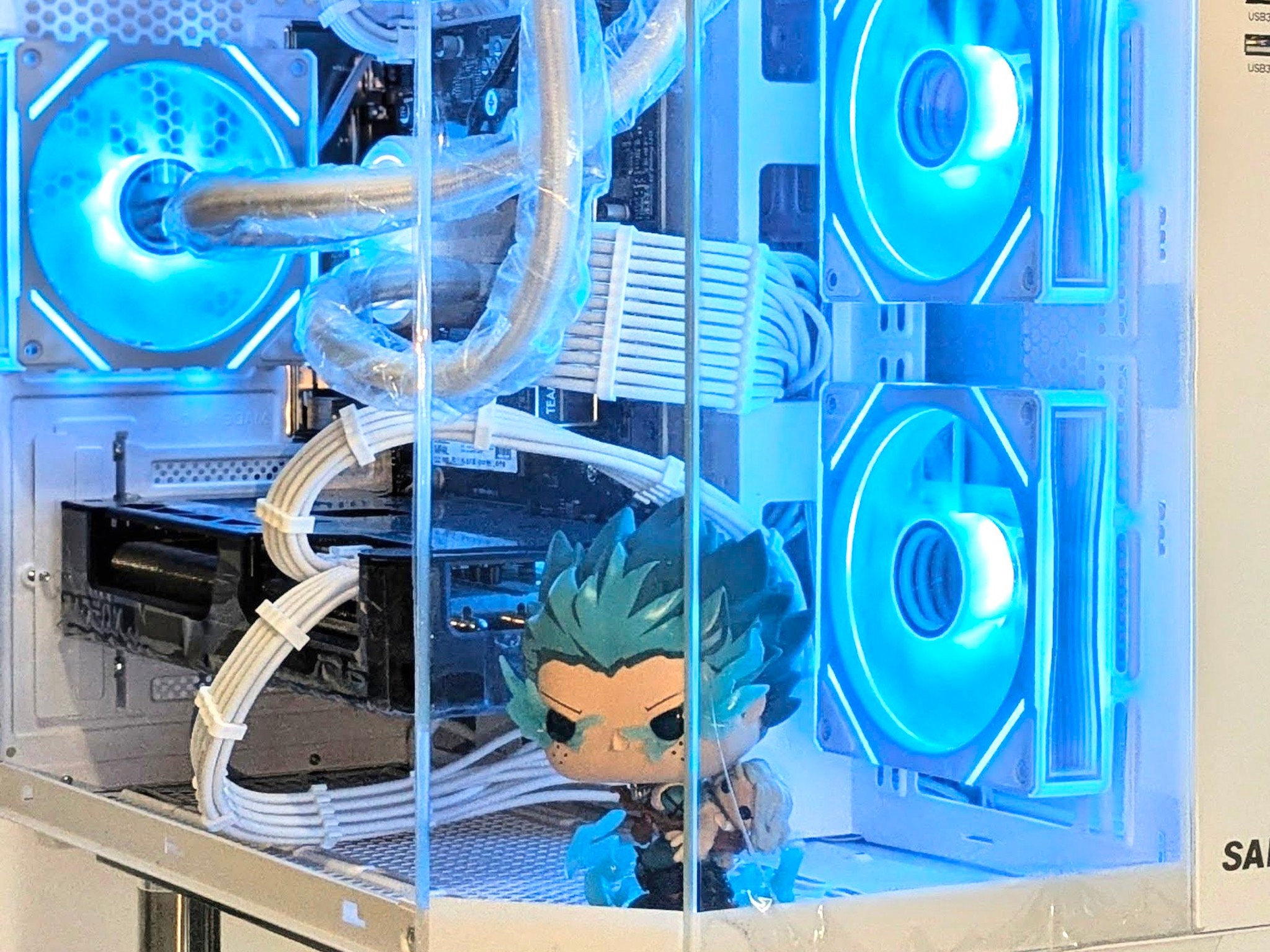 Infinite Deku⚡Gaming PC⚪Ryzen 5 7600⚪RX 7800XT⚪32GB DDR5 RAM⚪⚫1TB NVMe SSD⚪Windows 11 Pro✅