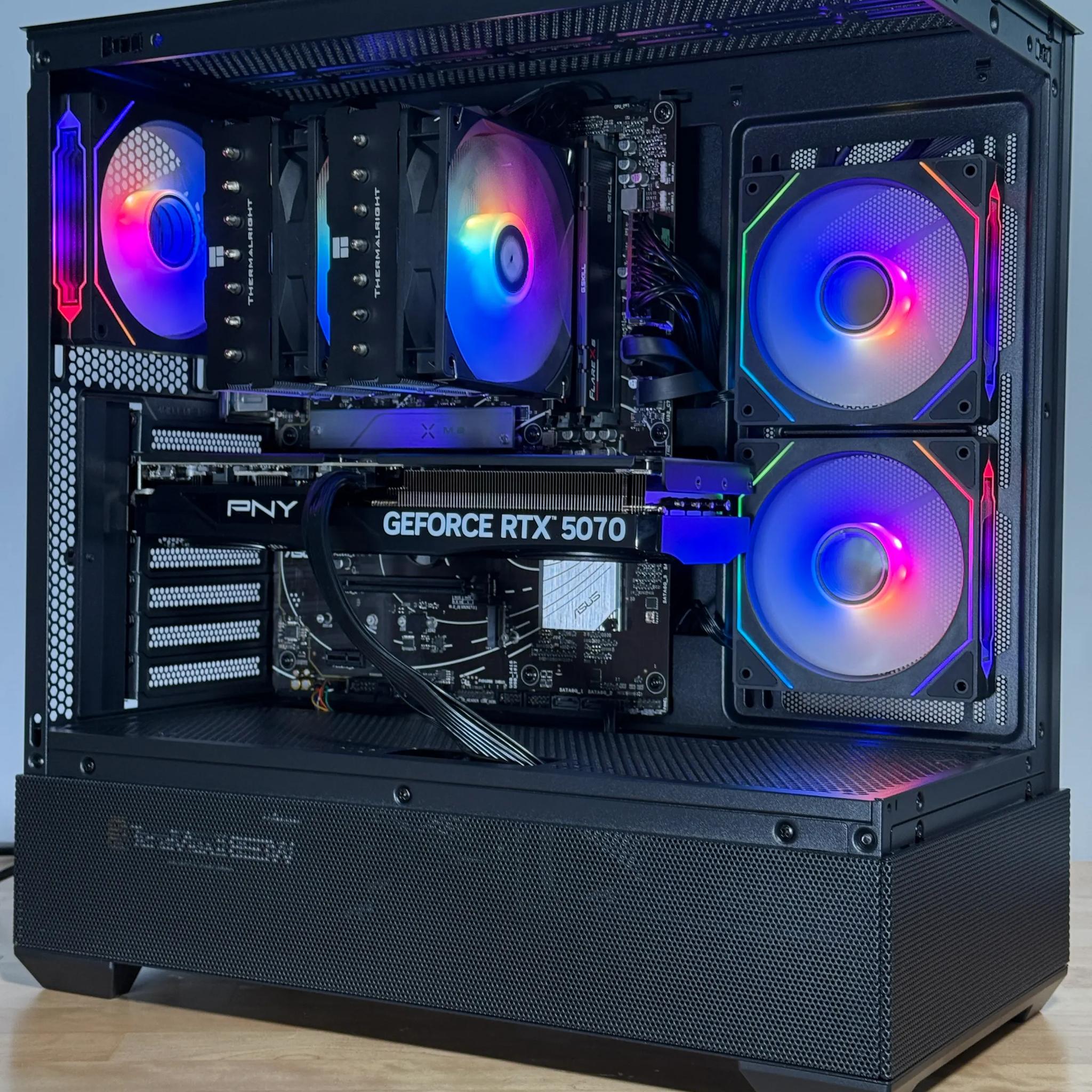 RTX 5070 and Ryzen 7 7800x3d Gaming PC