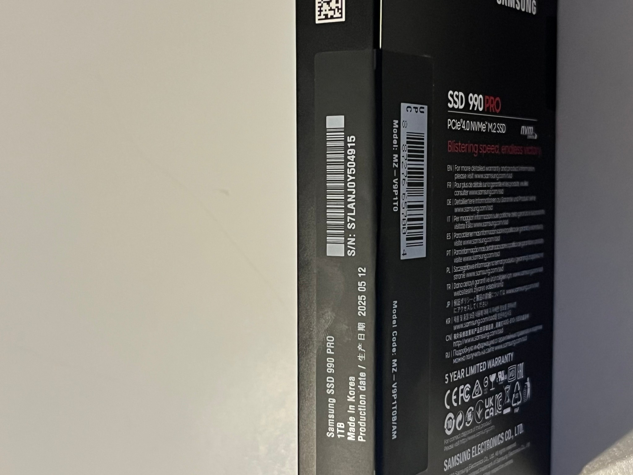 Samsung 990 PRO 1TB NVMe M.2 PCIe 4.0 SSD – New Sealed – No Heatsink