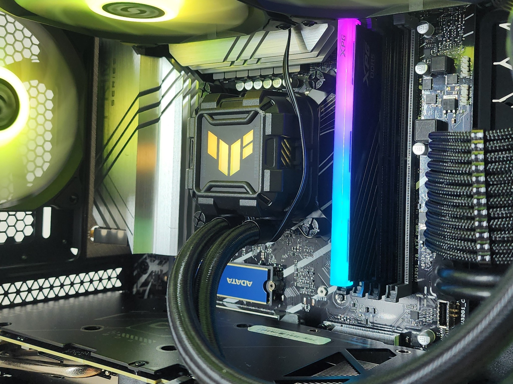 Gaming PC i5-14400F 16GB RAM 1TB SSD RTX 4060 Ti 8GB Windows 11 Computer