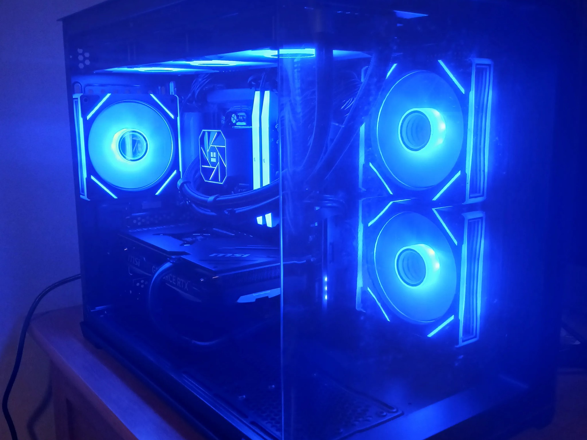 RTX 4070 12GB | Intel i5 12600K | 32GB DDR5 RAM