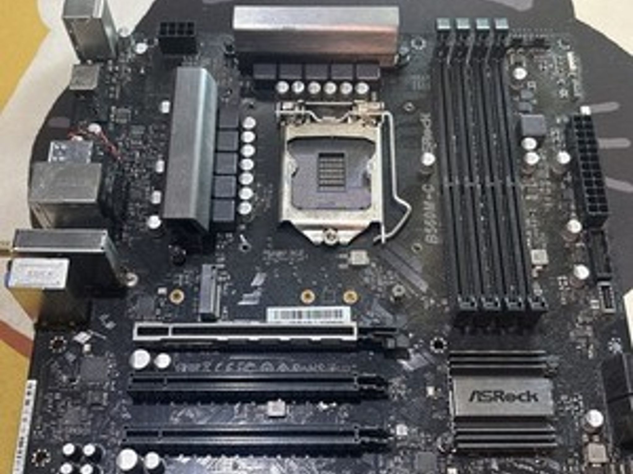 AsRock B560M-C (FP-NW)