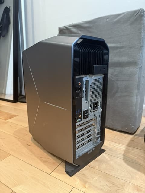 Dell Alienware Aurora R7 Gaming Desktop PC Intel Core i7 16GB RAM 1TB HDD