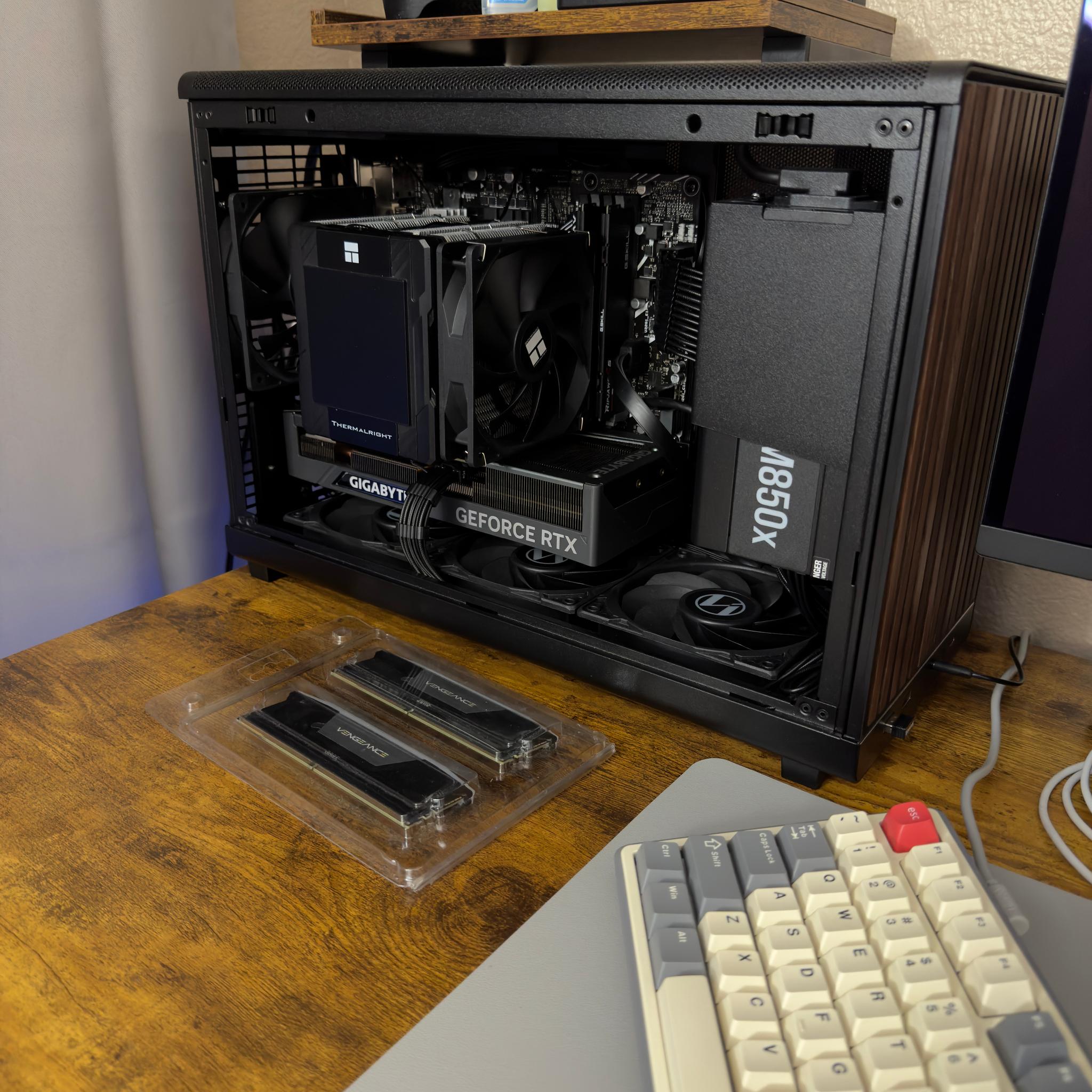 32GB DDR5 RAM