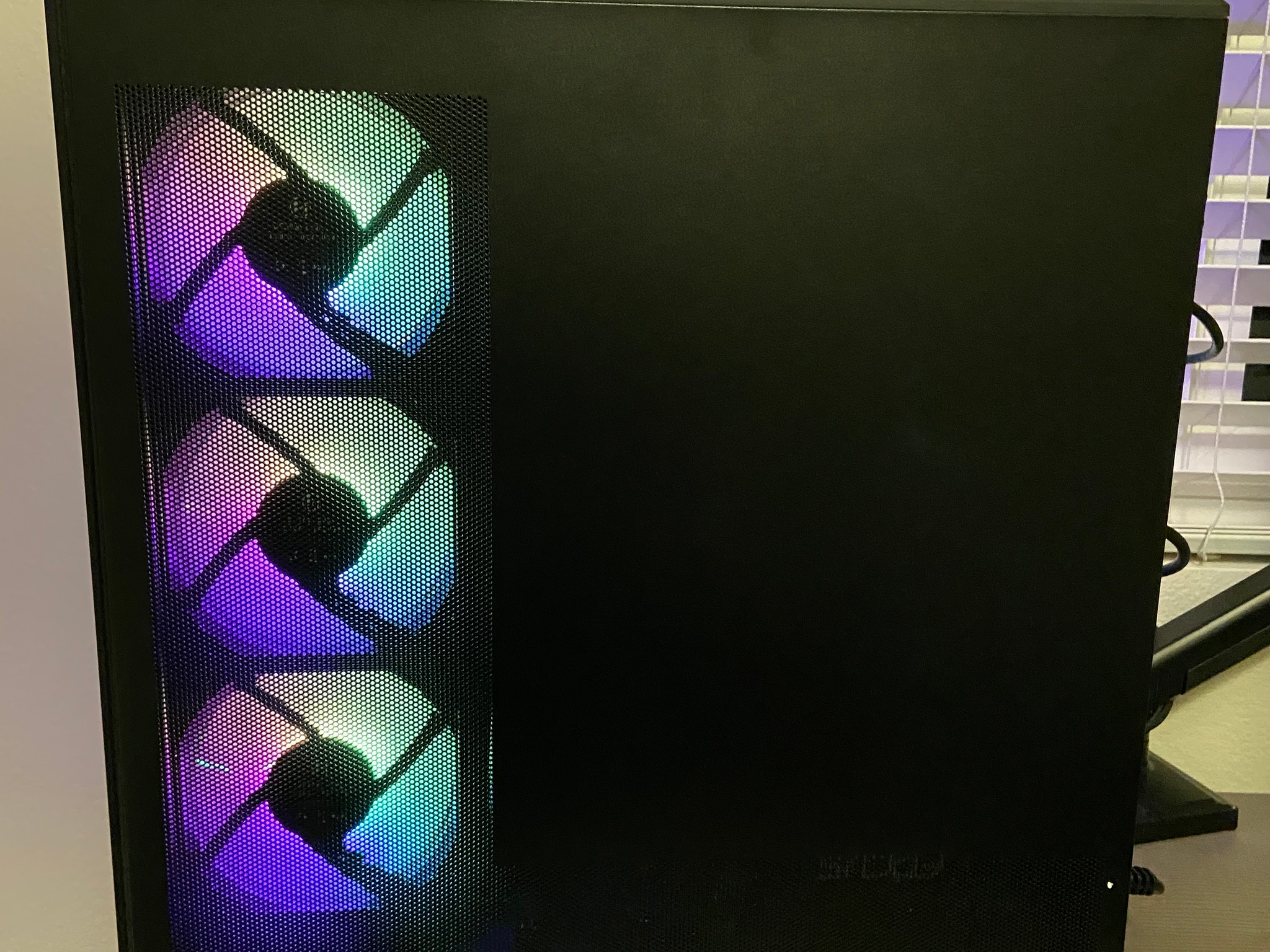 Custom RTX 3060Ti, Ryzen 5 3600, 16gb ram, 512gb SSDGaming PC Build