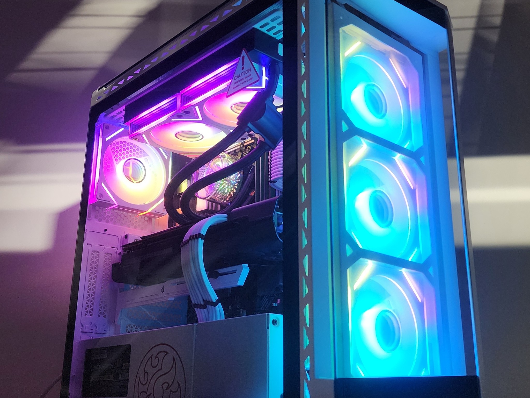 Gaming PC Ryzen 7 5700X 16GB RAM 1TB SSD RX 6800 16GB Windows 11 Computer