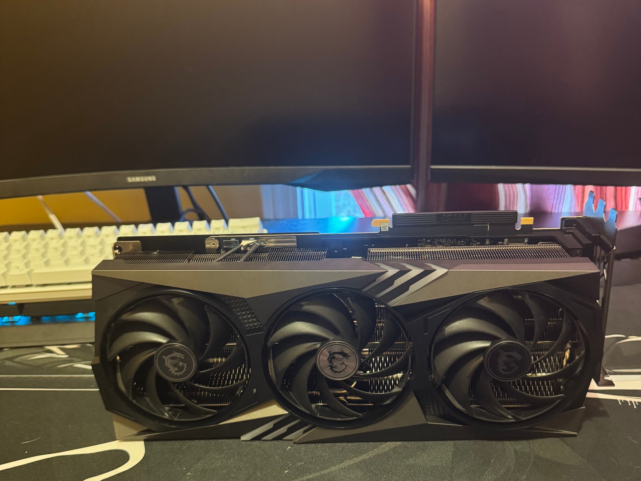 MSI Geforce RTX 4090 Gaming X Trio 24GB GDDR6X Like New With Original Box