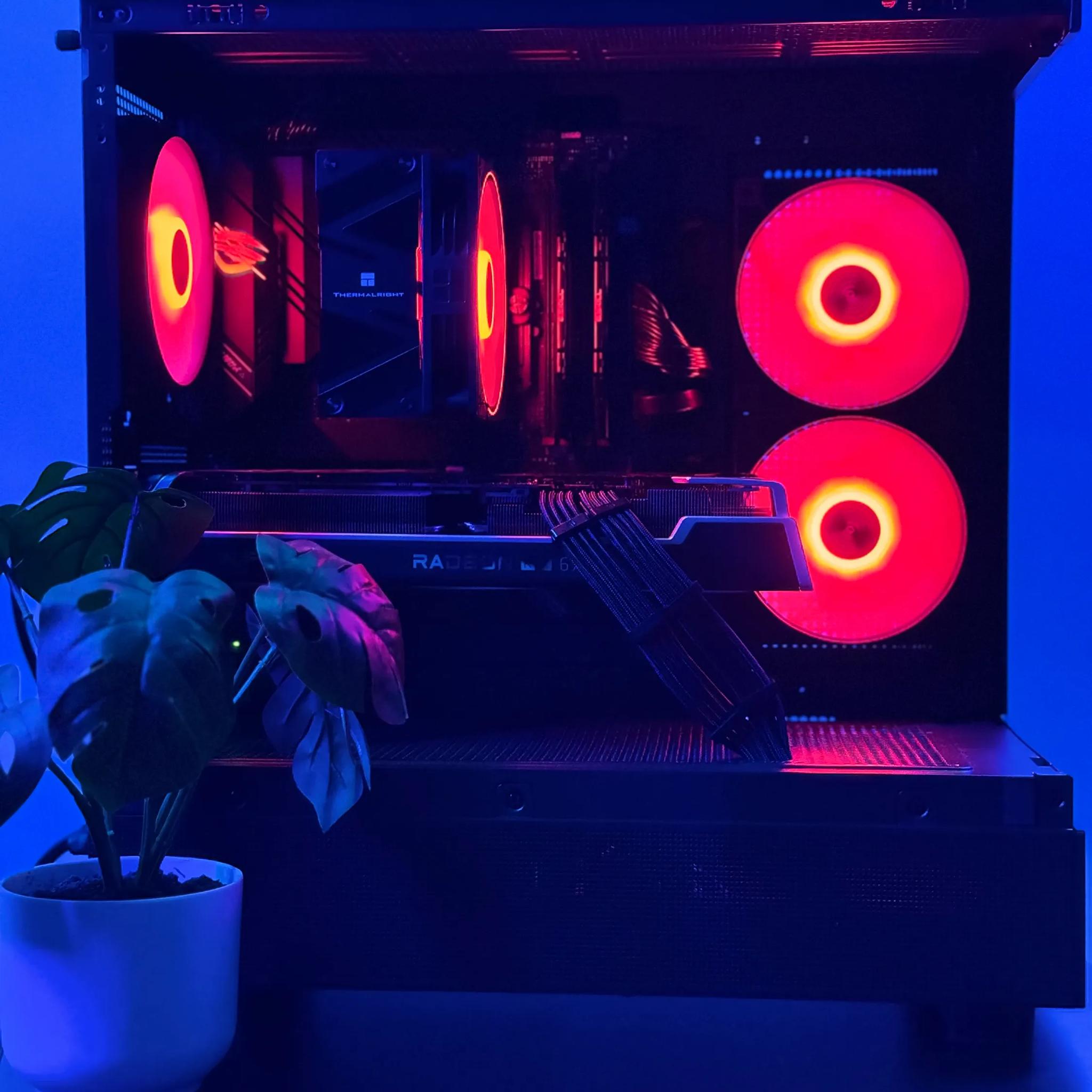 Swift XR- Radeon RX 6750 XT 12 GB VRAM, AMD Ryzen 5 5600X, ROG Strix MOBO, 1TB SSD, 32GB RAM, 750w