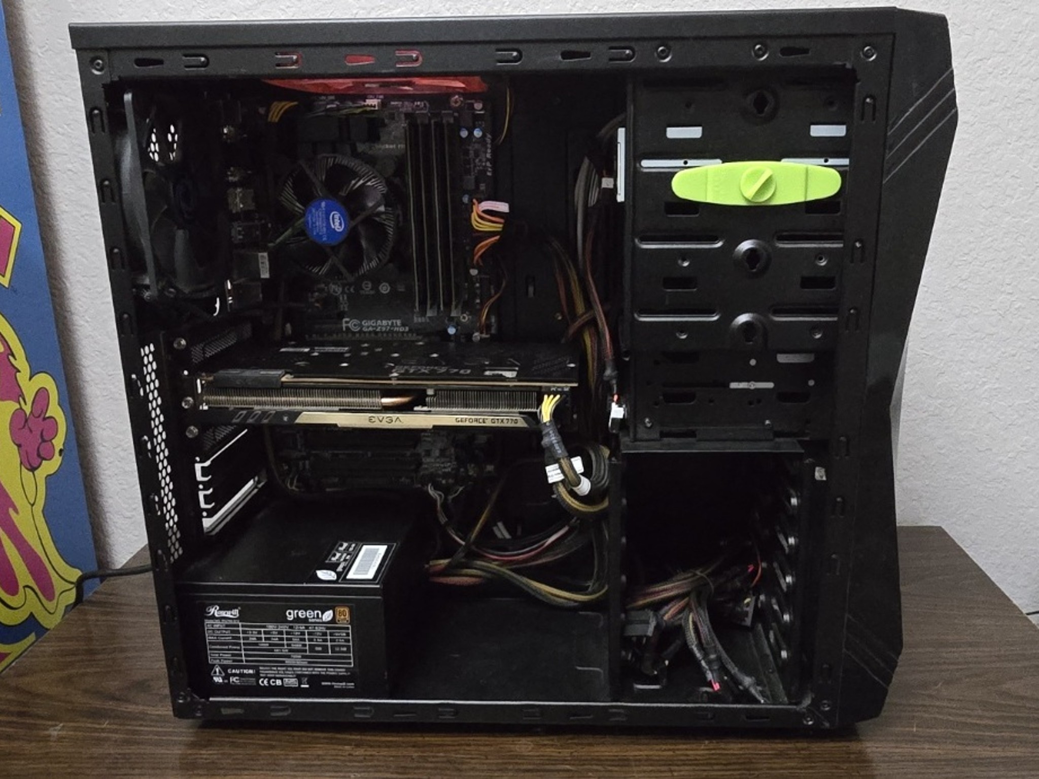 Good starter or surfing PC at a great price!