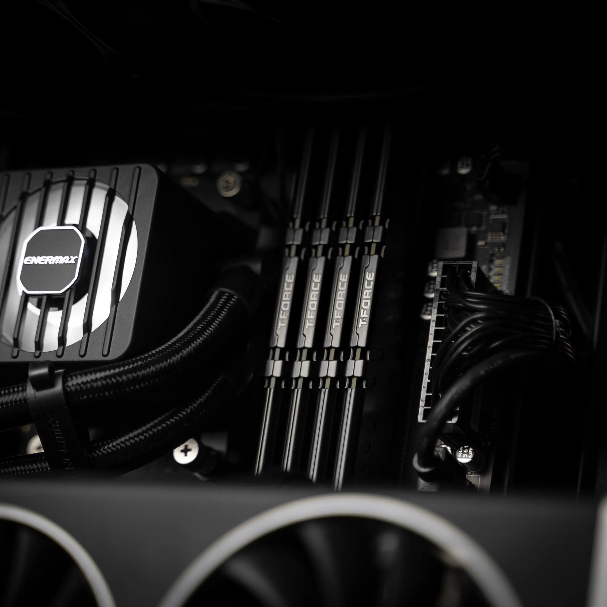 “DeuxDarc-F” RX 7800 XT Ryzen 7 32GB Windows 11 Pro 2TB Gaming PC Powerhouse