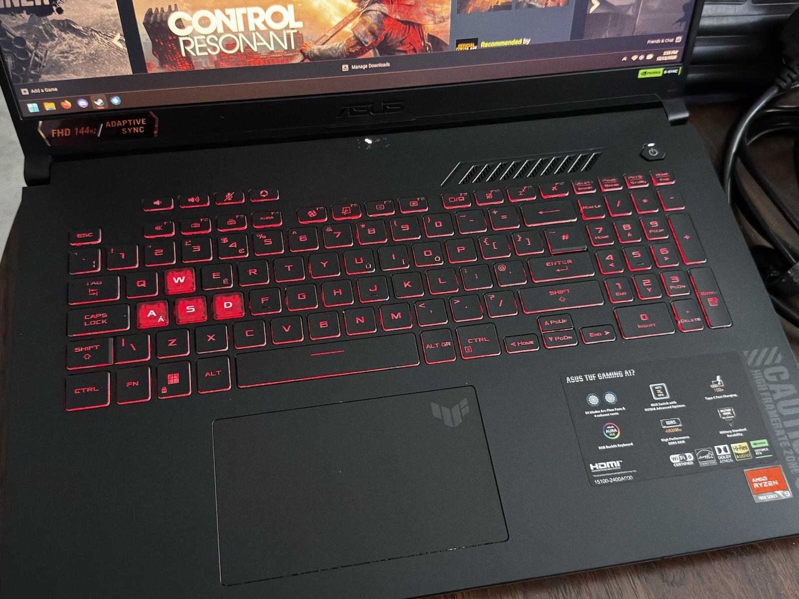 ASUS TUF Gaming A17 FA707XI Ryzen 9 RTX 4070 16GB DDR5 1TB SSD LAPTOP W/ CASE