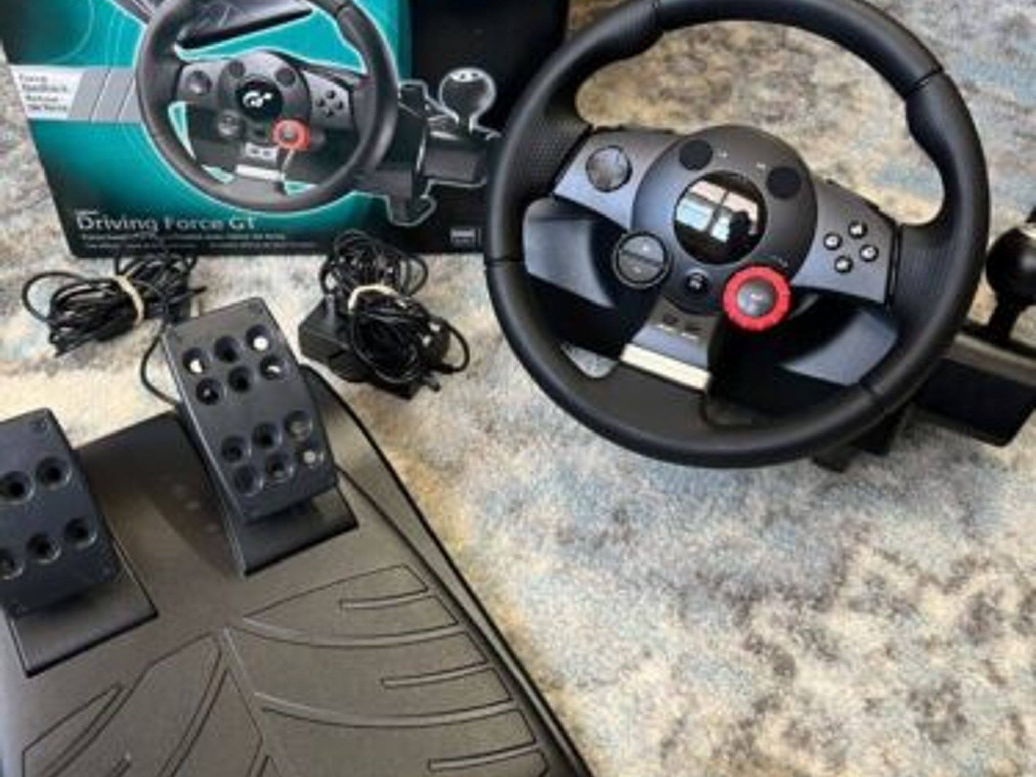 Logitech Driving Force GT Racing Wheel & Pedals w/ Original Box & Manuals