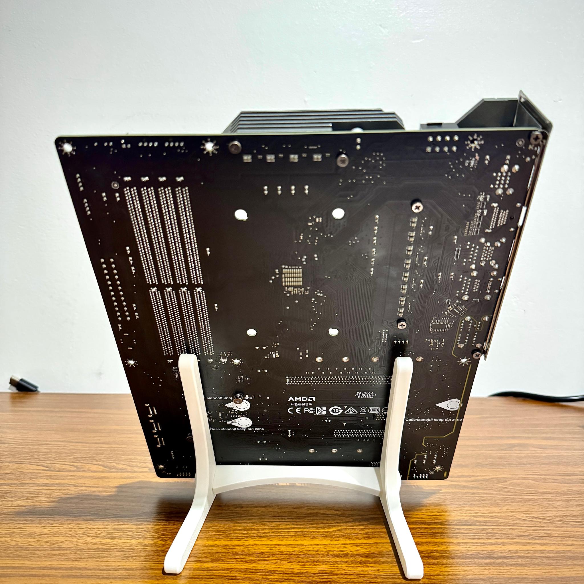 MSI MAG B550 TOMAHAWK ATX AM4 Motherboard