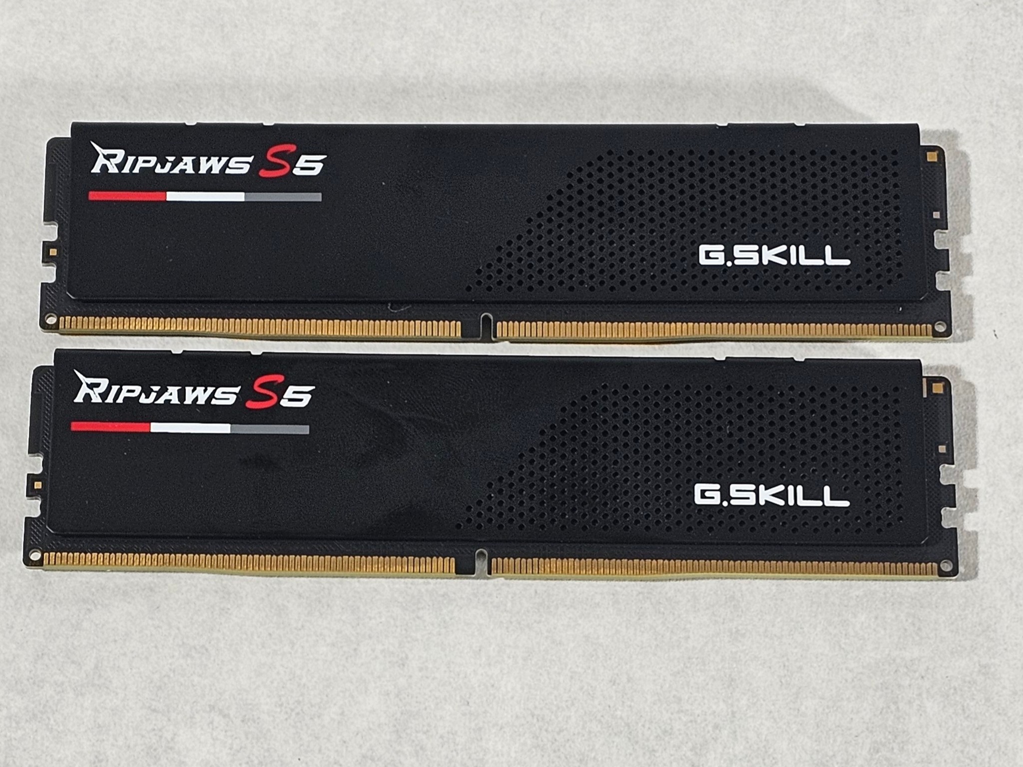 32GB DDR5 (2x16GB) CL36 6000MT/s XMP G.SKILL