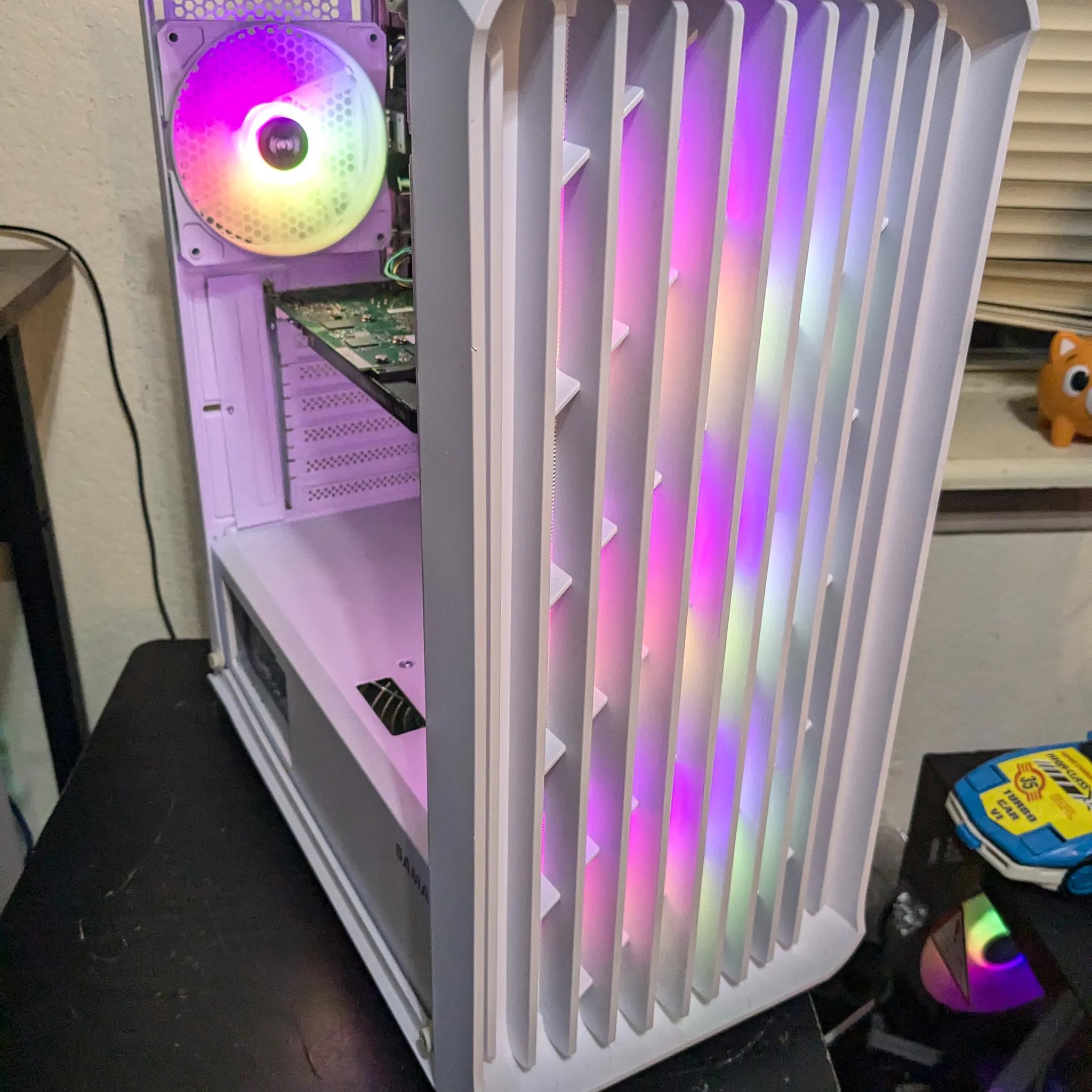 SCRATCH AND DENT | 100 FPS Fortnite | i5-4670, 16GB RAM, Nvidia K2200 4GB, 480GB SSD, NO GLASS PANEL