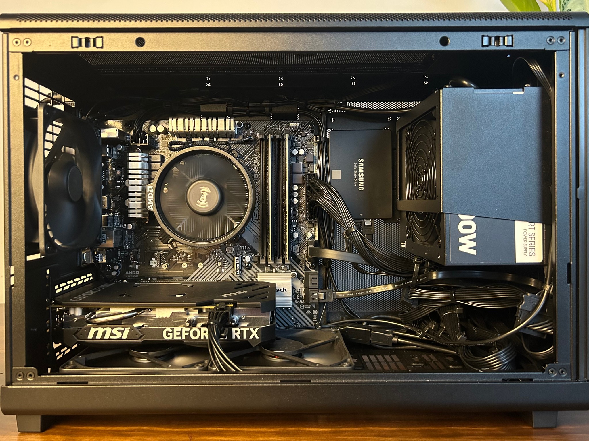 🎬⚫️A3 STEALTH EDITION RTX 4060 | Ryzen 5 5500 4.2GHz | 1TB Samsung SSD | WiFi | Windows 11 Pro⚫️🎬