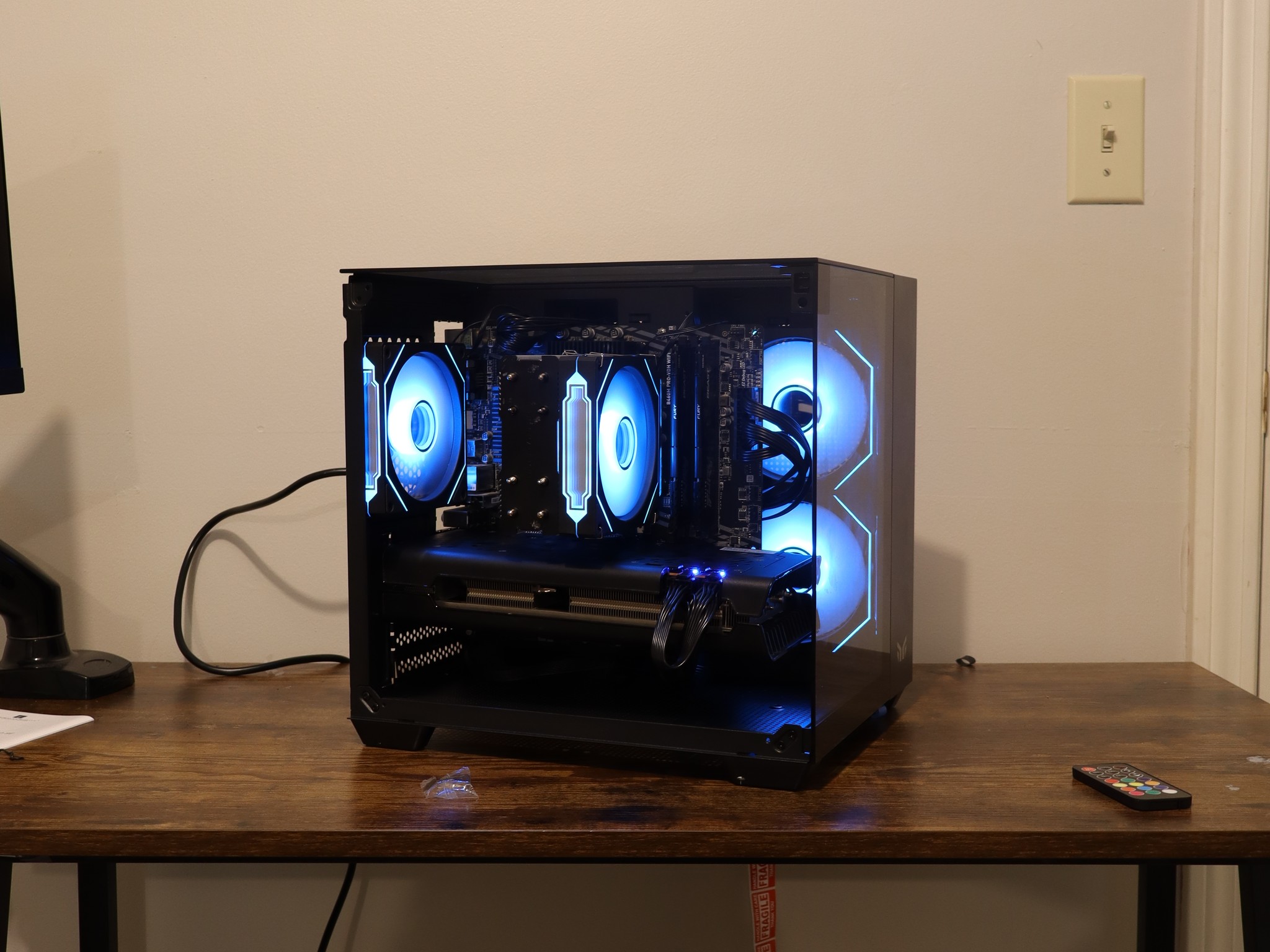 Gaming Pc | RX 5700XT | i5-10400 | 16gb 3200mhz | 512gb ssd | windows 11 + wifi