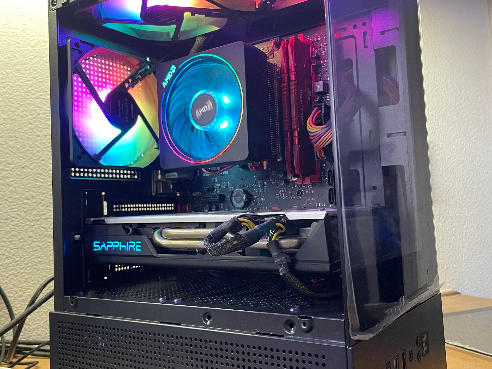 Black RGB “Mini-King” 🤴🖤 Gaming Pc