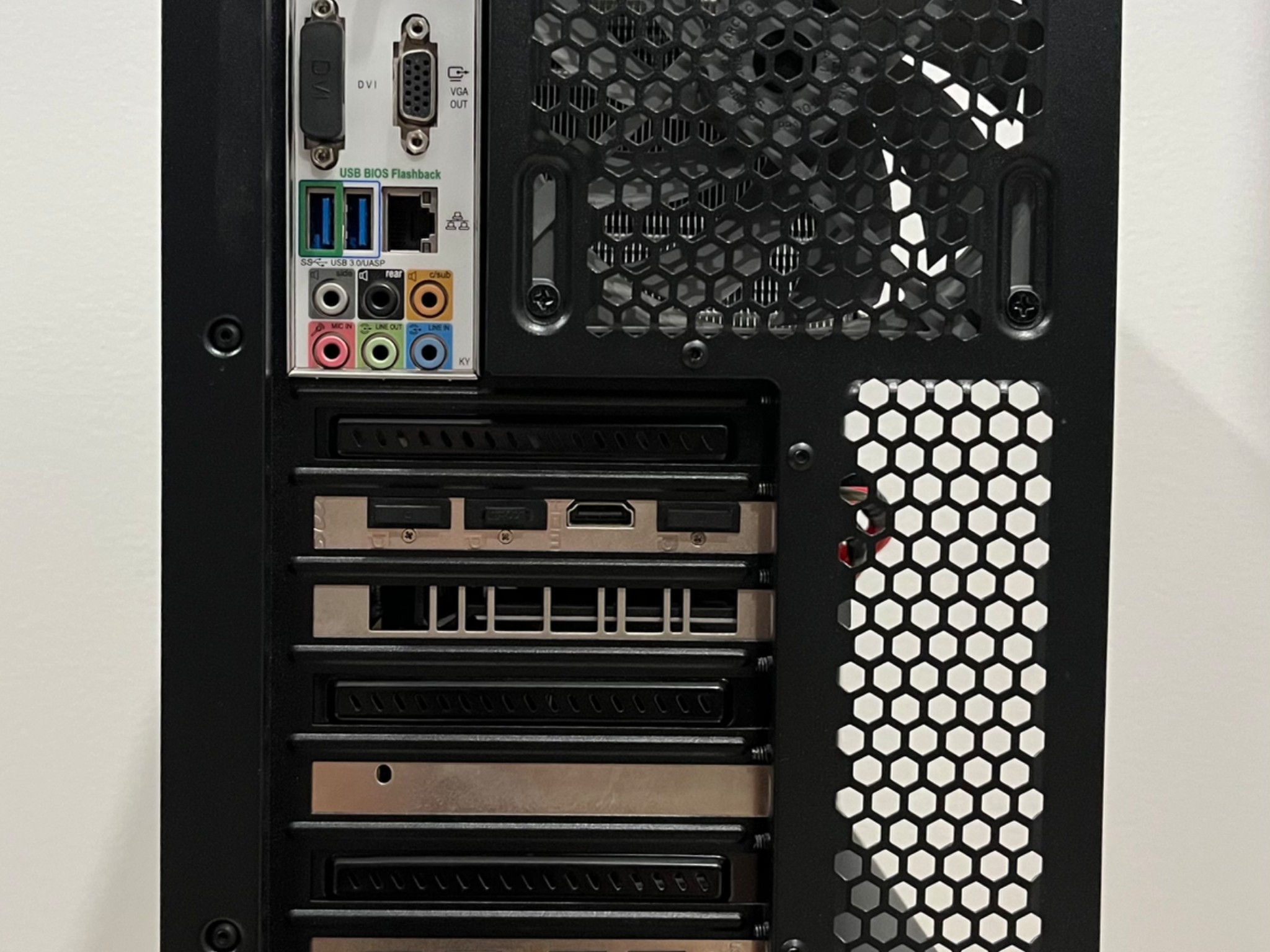 1080p Gaming PC: Intel 4th-Gen 4790k, Nvidia 1660Ti, 512GB PCI-e 3 SSD, W10 Pro