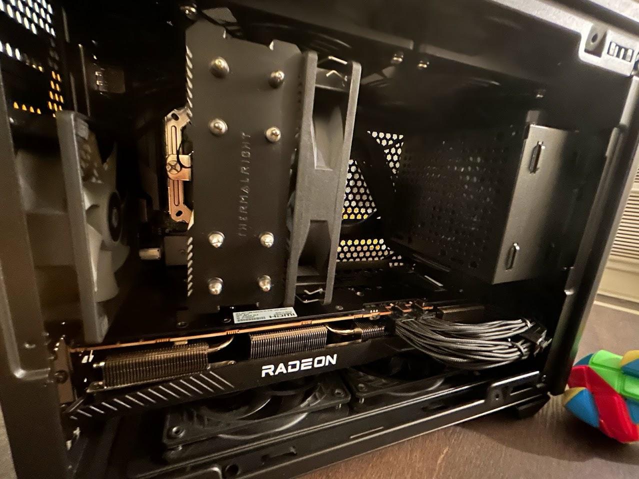 No RGB 5600 + 6700 10GB mini itx NR200