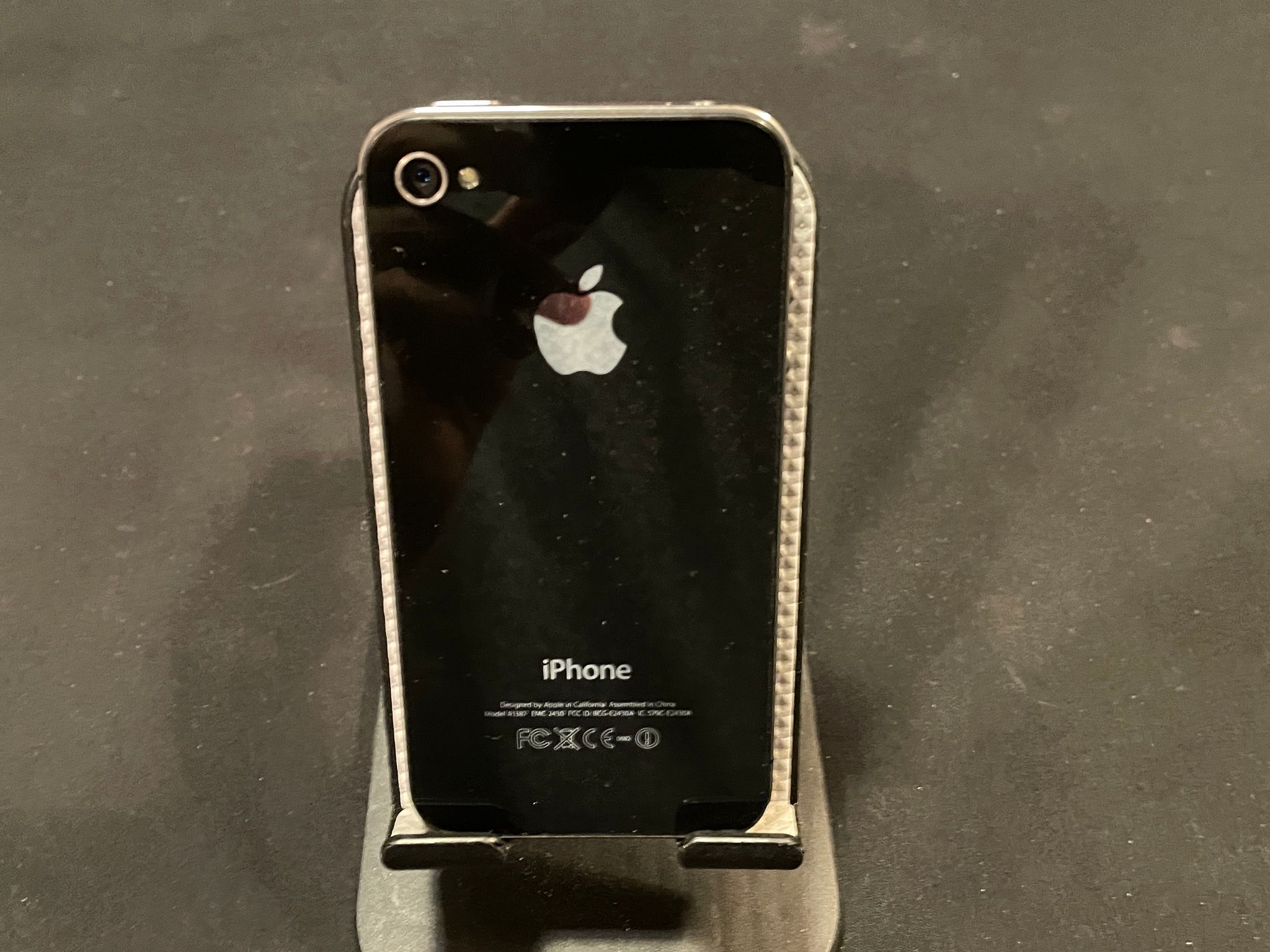Apple iPhone 4s | Jawa