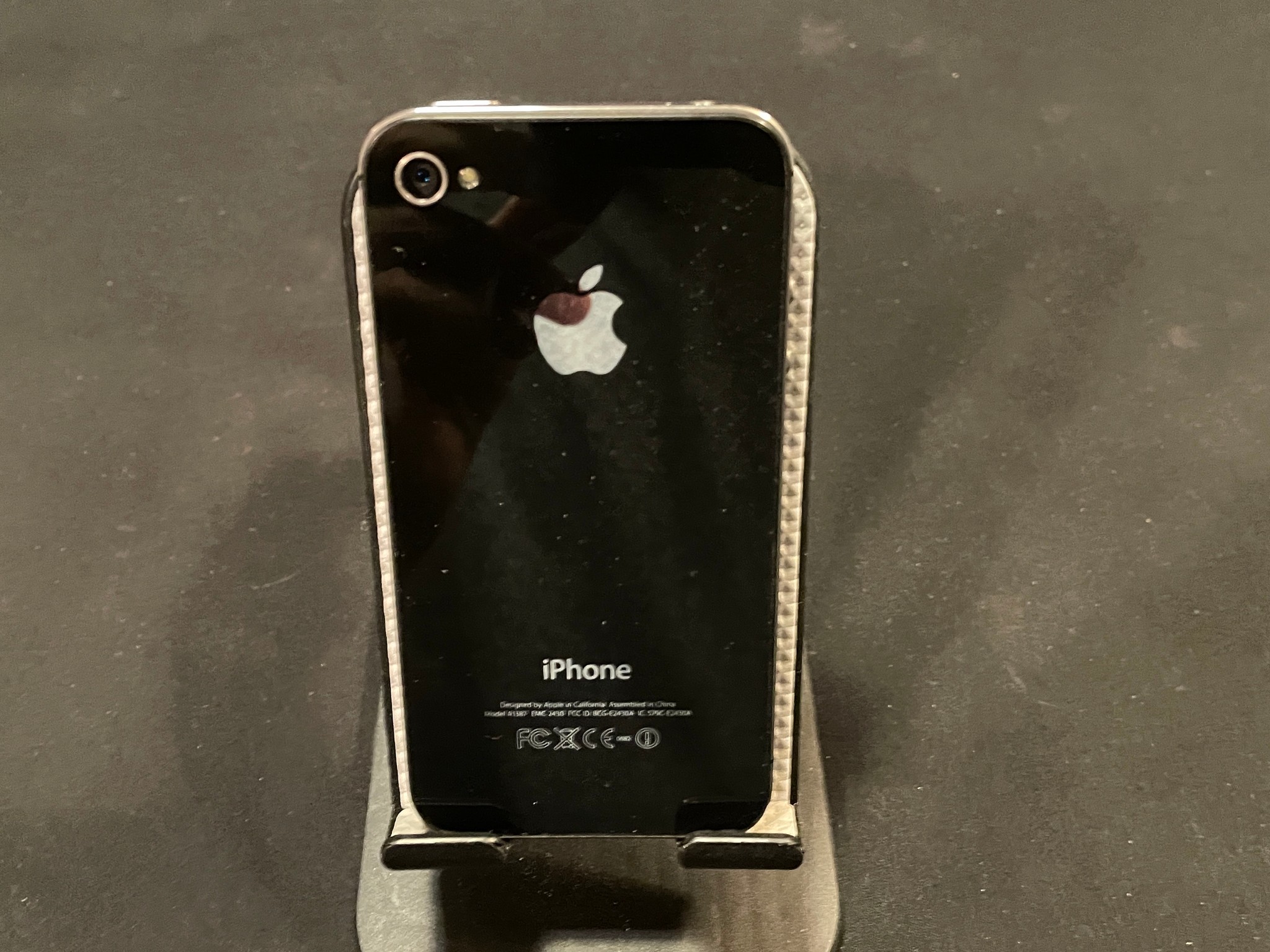 Apple iPhone 4s