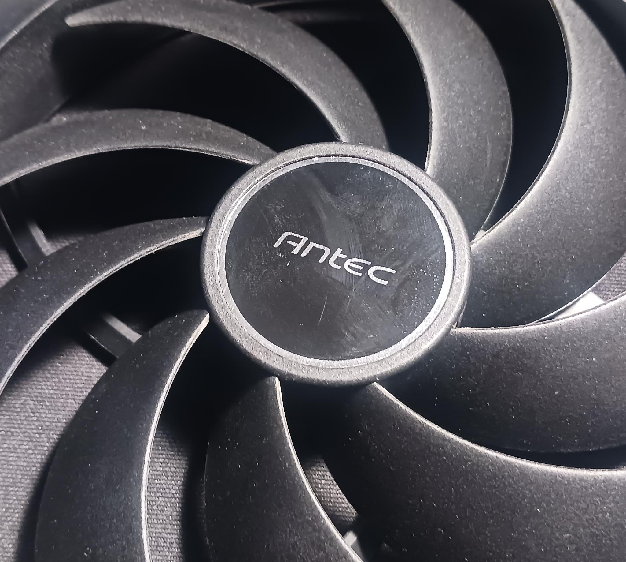 3-Pack Antec Tranquil TQ140 140mm PWM Case Fans 1500RPM 4-Pin Black