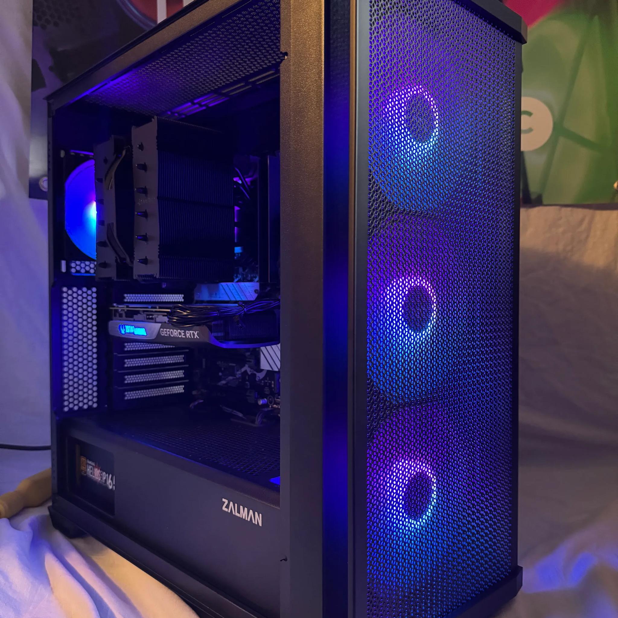 RTX 4070 Intel Core i9 12900k 32GB DDR5 1TB SSD Gaming PC