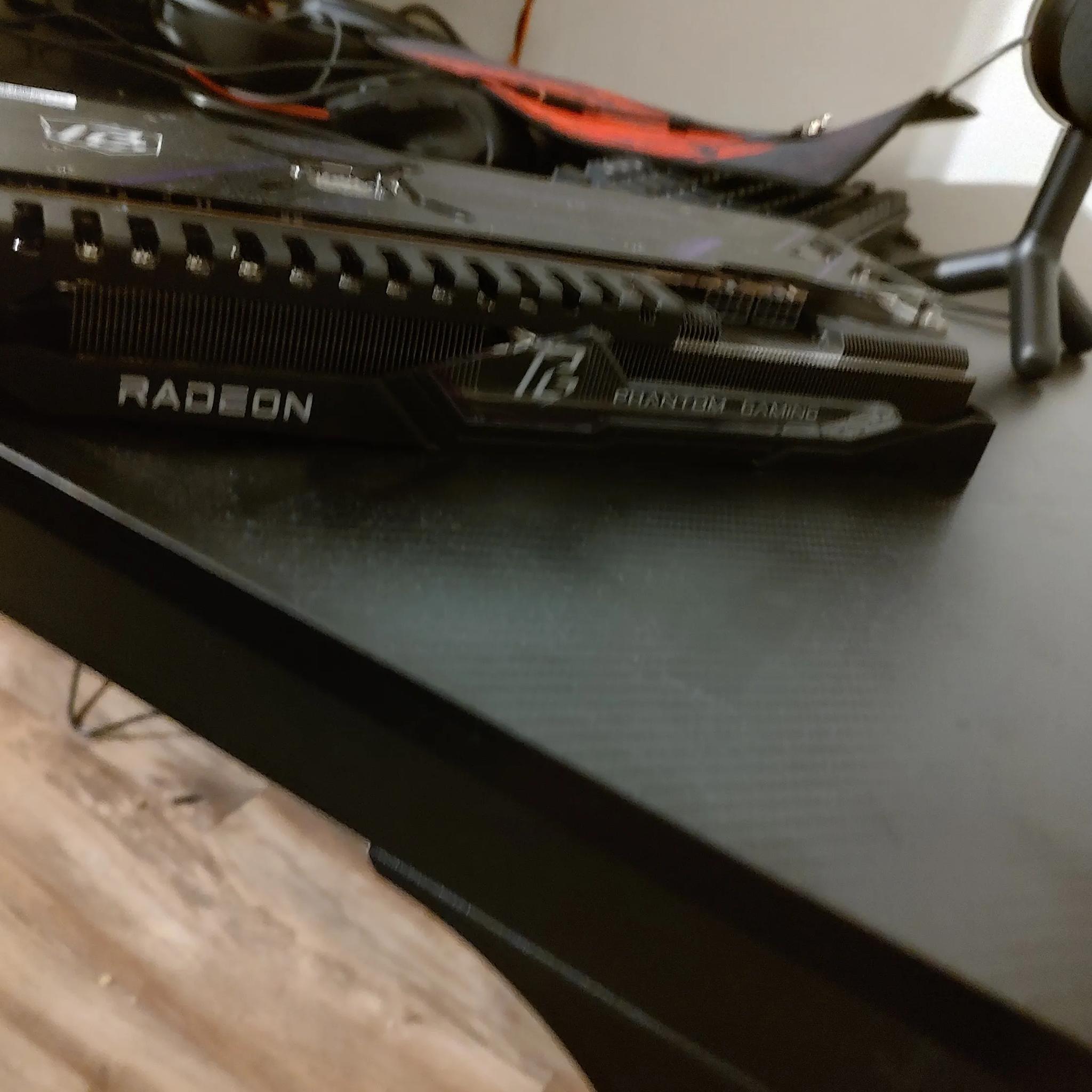 Asrock phantom gaming 7800XT with original box (almost new))