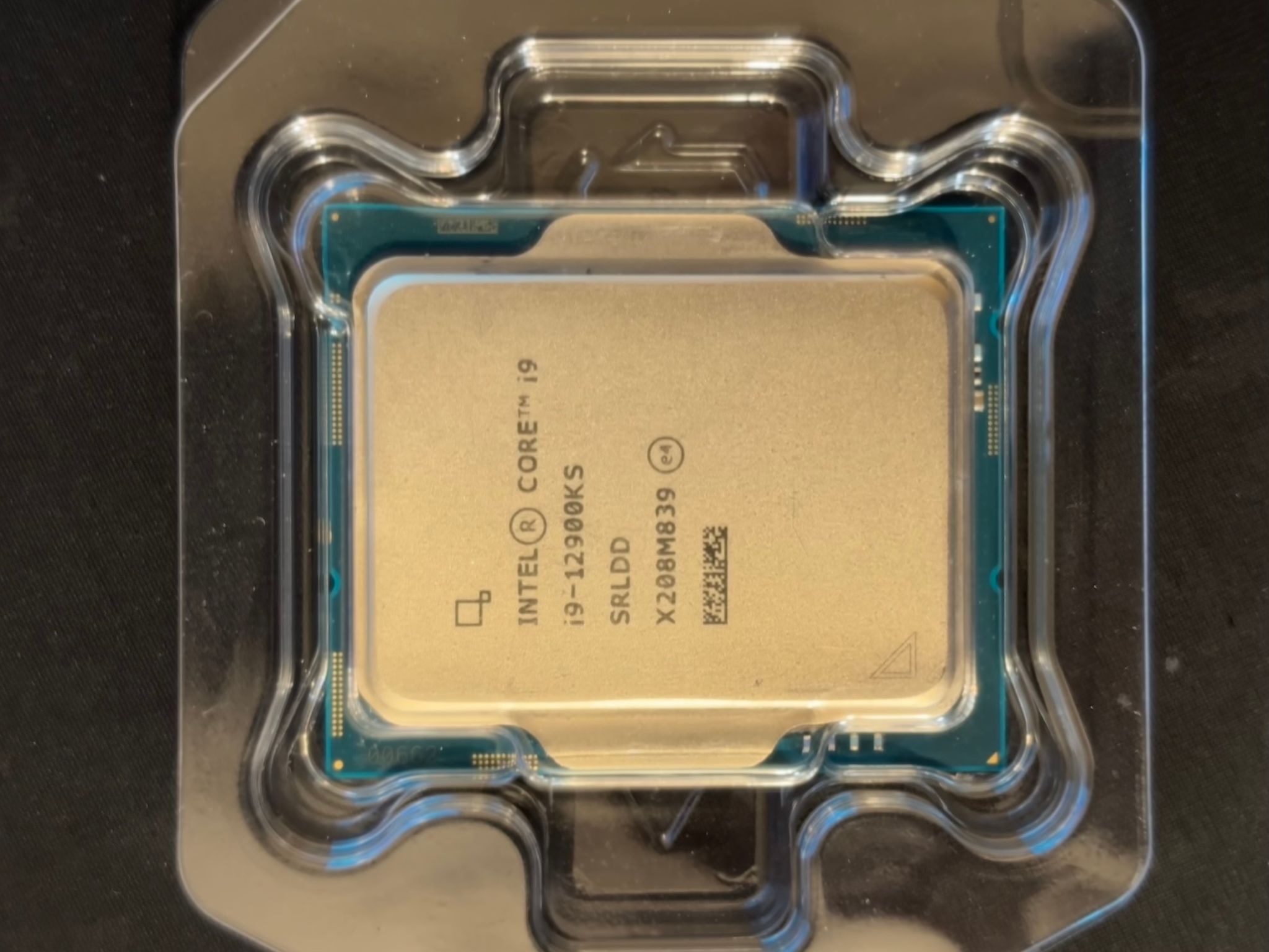Intel Core i9-12900KS