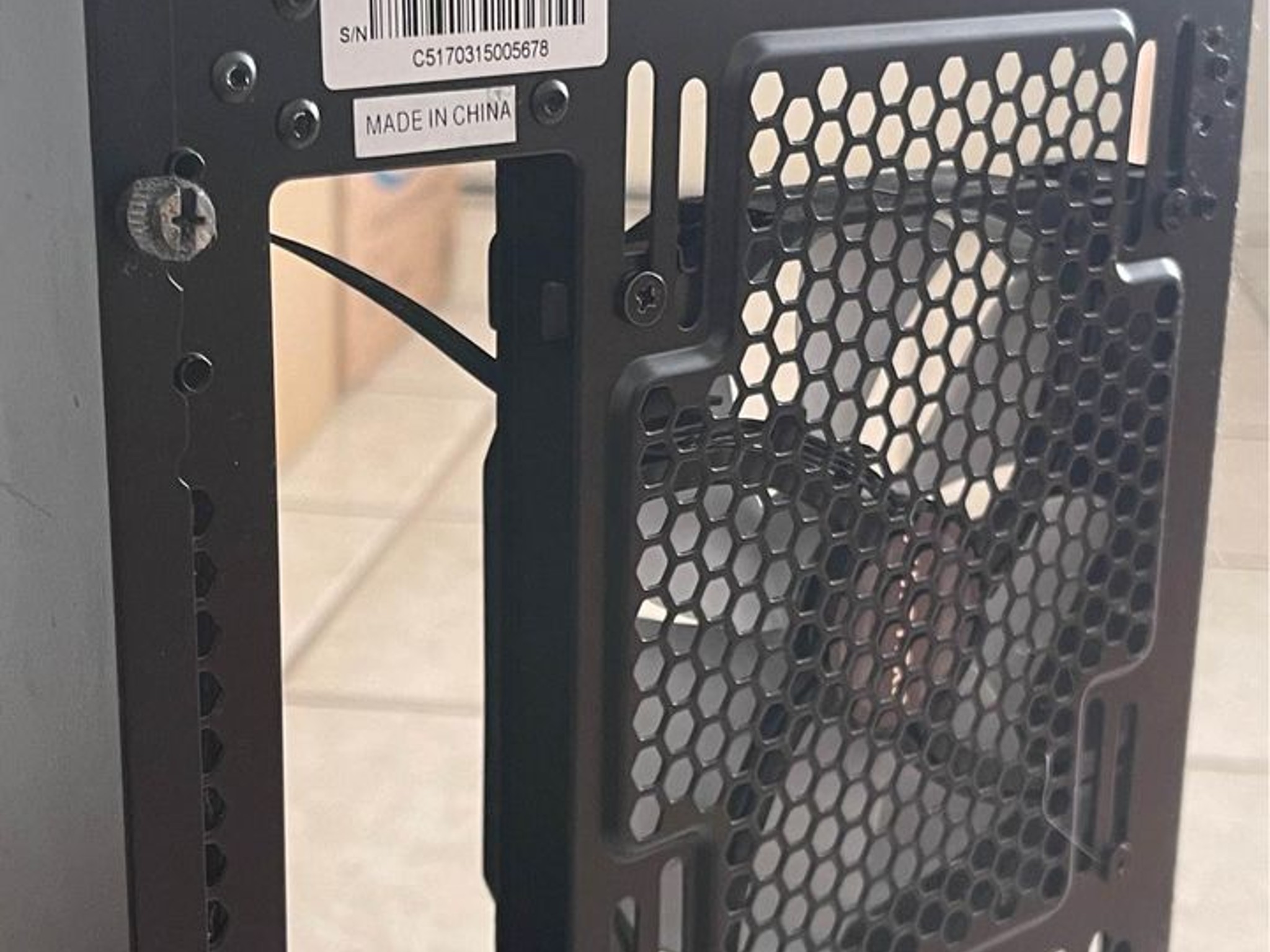 Black Phanteks Enthoo Pro Mid PC Gaming Tower Case