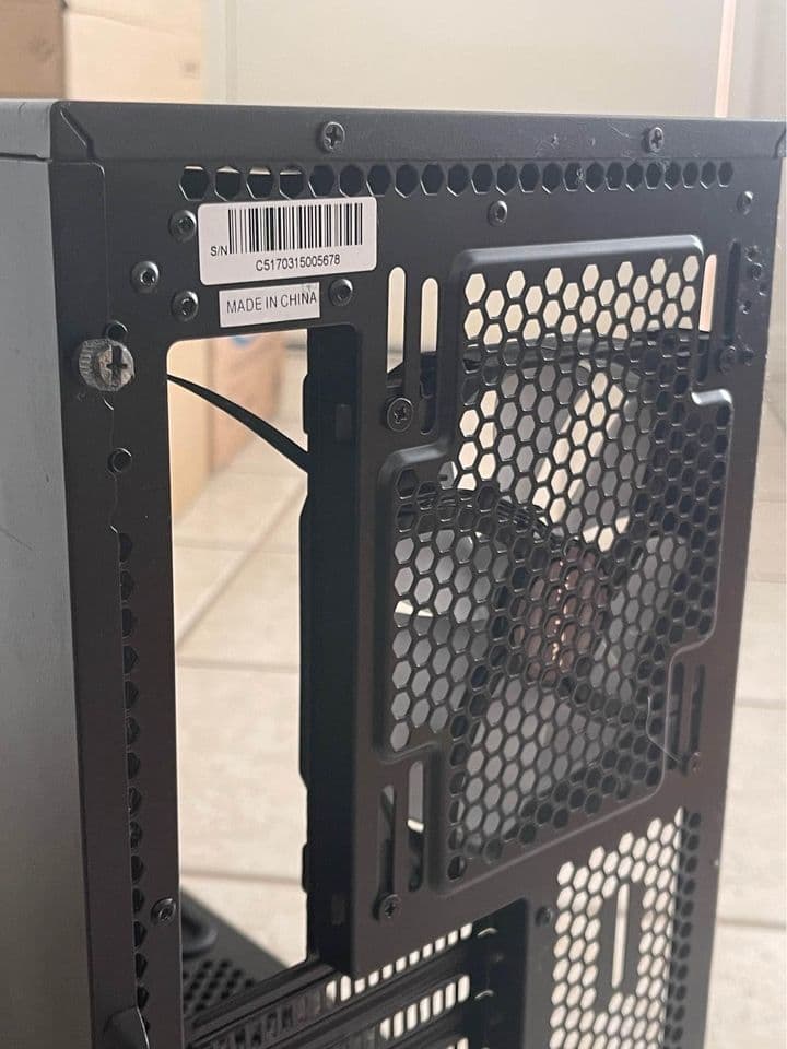 Black Phanteks Enthoo Pro Mid PC Gaming Tower Case