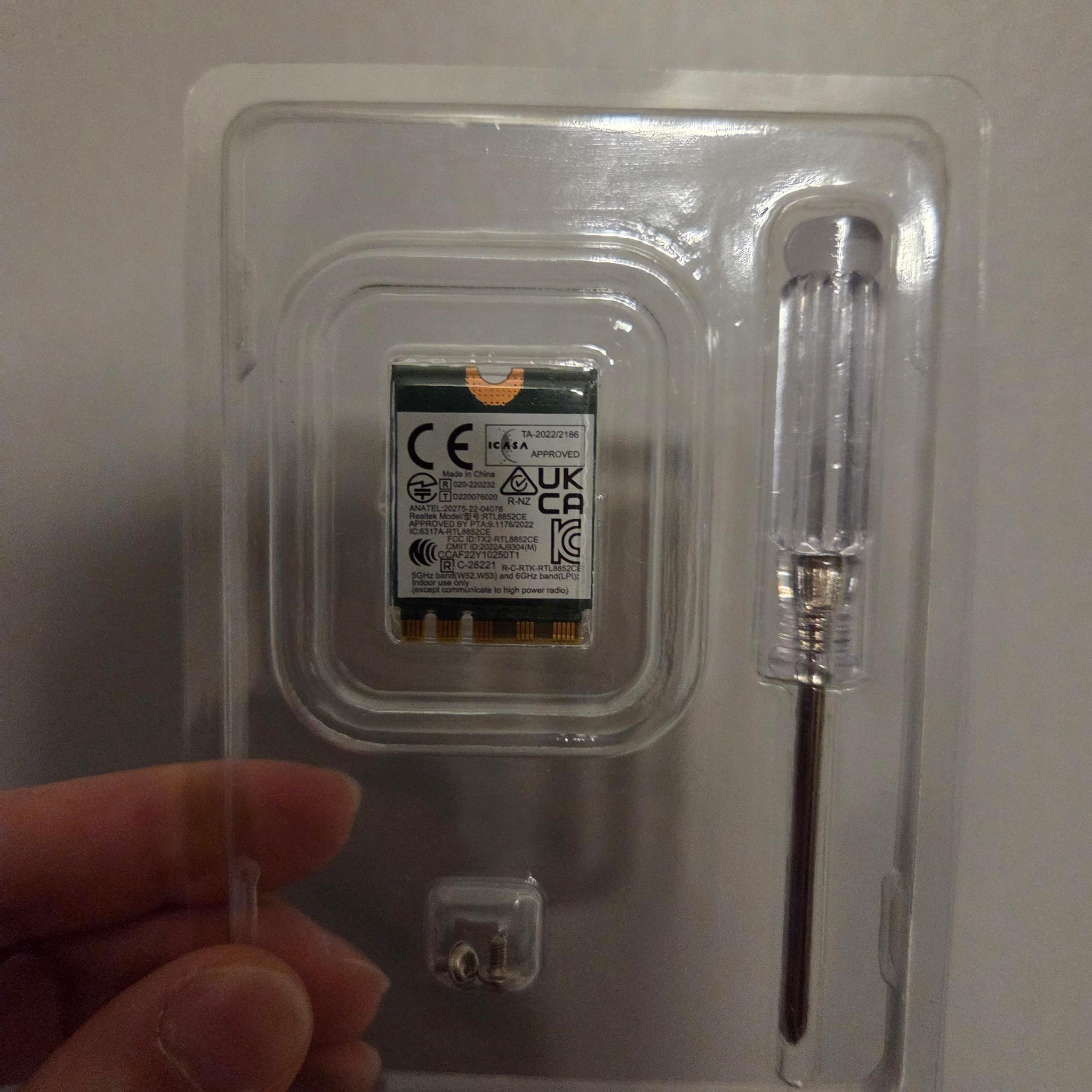 WiFi 6E Card - Realtek RTL8852CE (excellent condition)