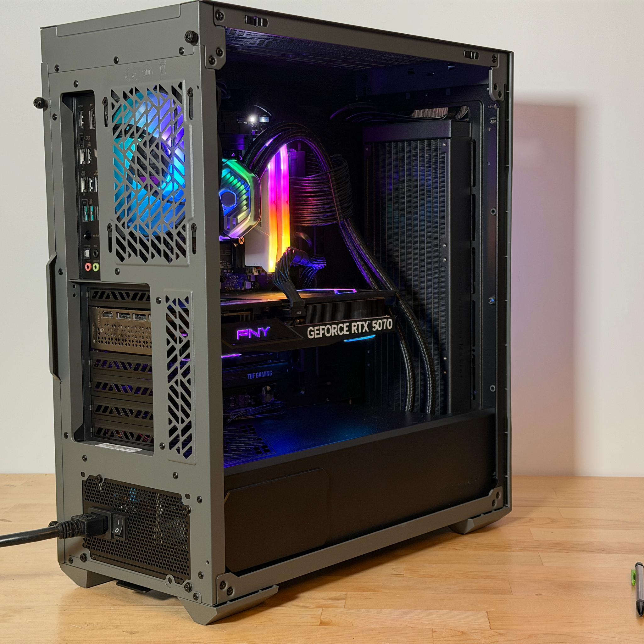 RTX 5070 Intel Core Ultra 7 265kf Gaming PC