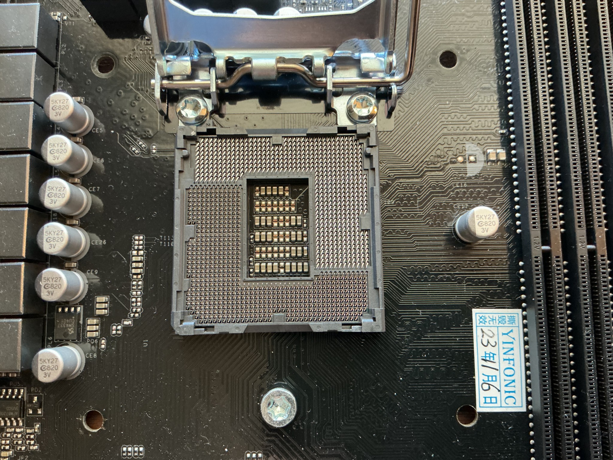 Asrock z370 Motherboard/Celeron/8gb RAM/cooler/Bluetooth & WiFi