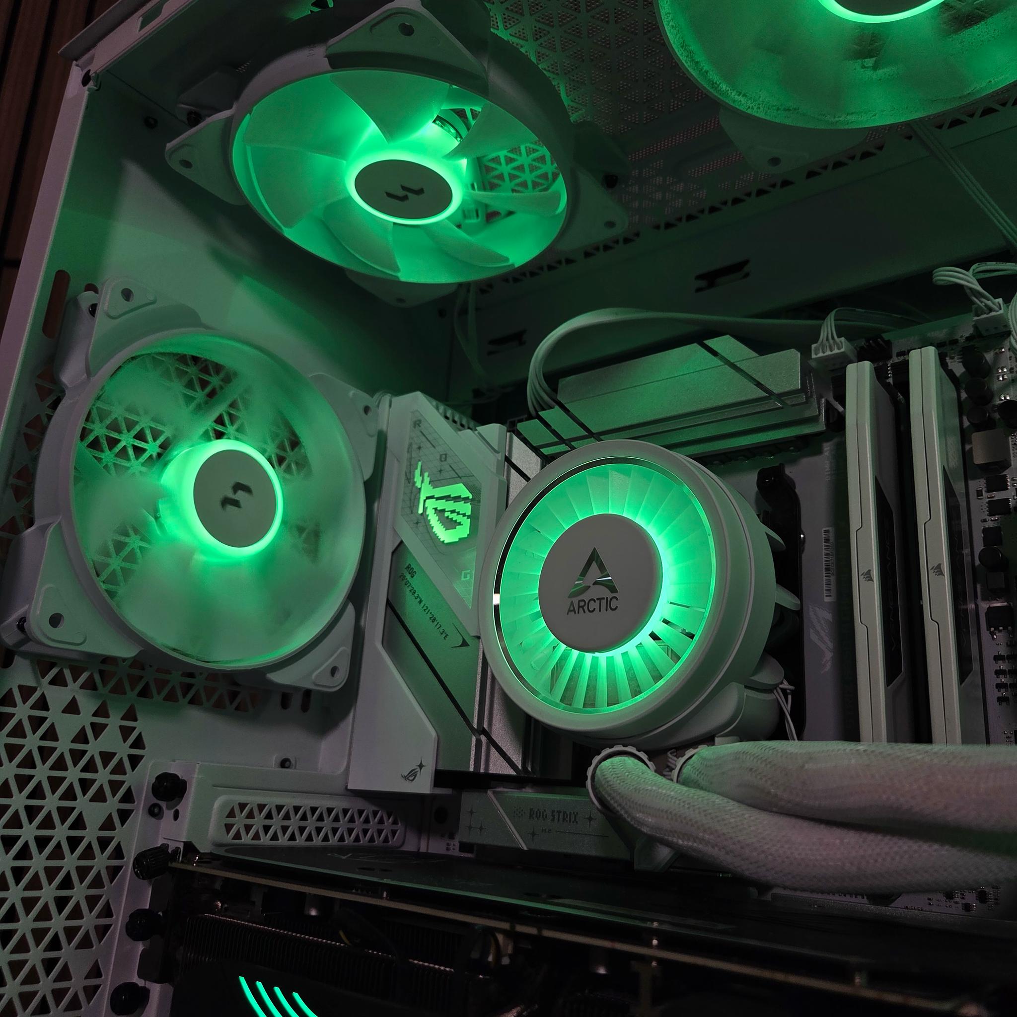 4K Gaming PC | 7800X3D | RTX 4070TI super 16GB | 32GB DDR5 | 1TB NVME | WIFI | Windows 11